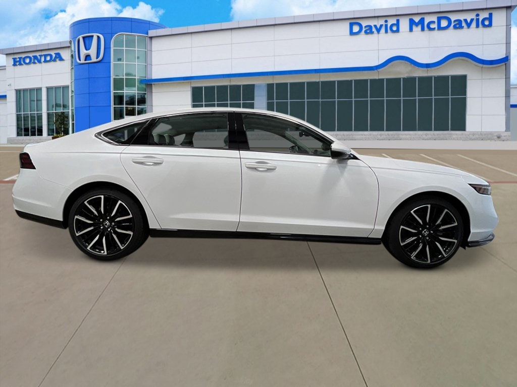 2026 Honda Accord Hybrid Touring - Photo 9
