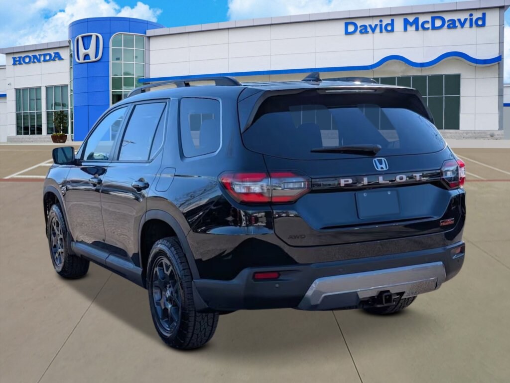 New 2026 Honda Pilot TrailSport SUV