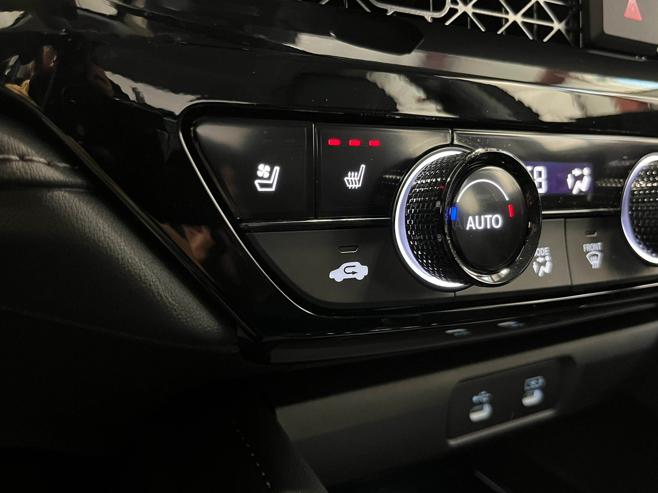 2026 Honda Accord Hybrid Touring - Photo 21