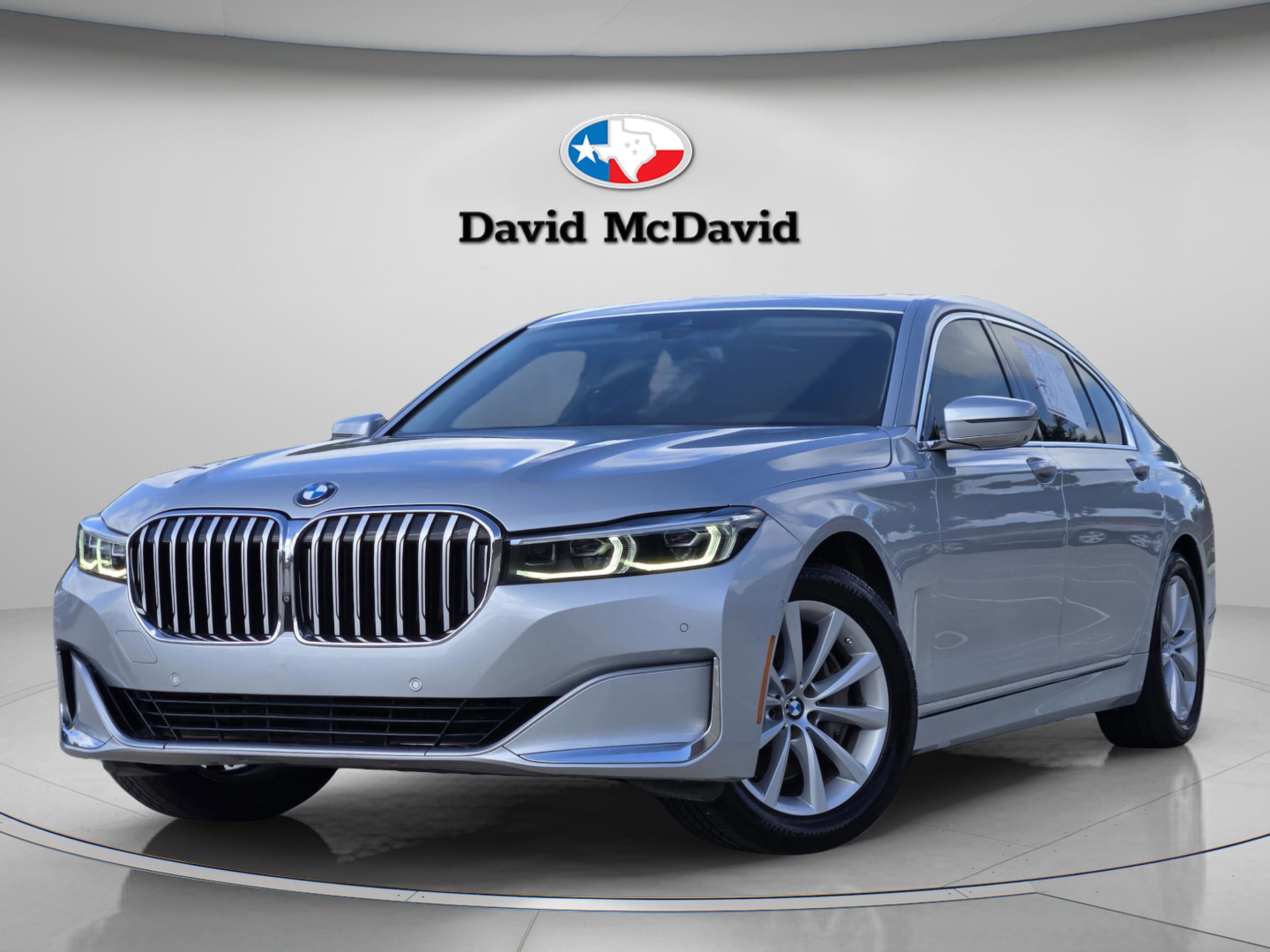 2020 BMW 7 Series 740i's photo