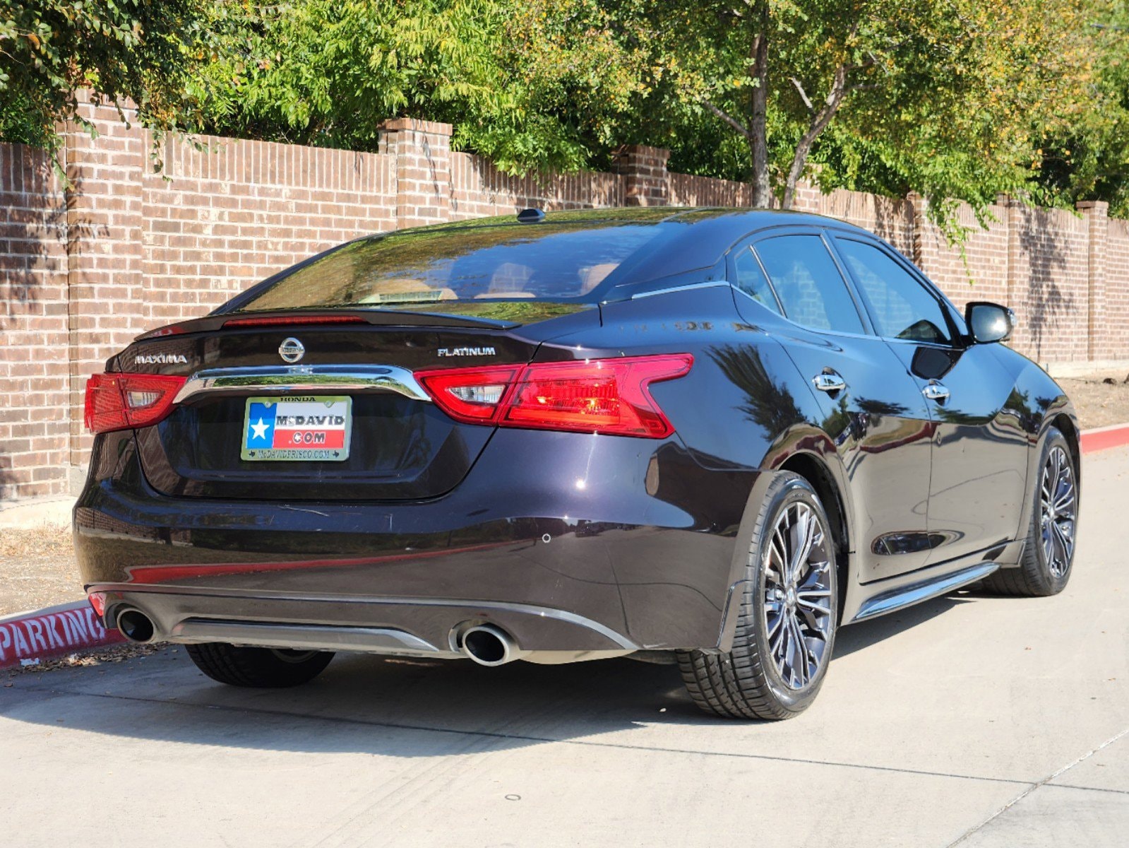 Used 2016 Nissan Maxima Platinum with VIN 1N4AA6AP5GC419914 for sale in Frisco, TX