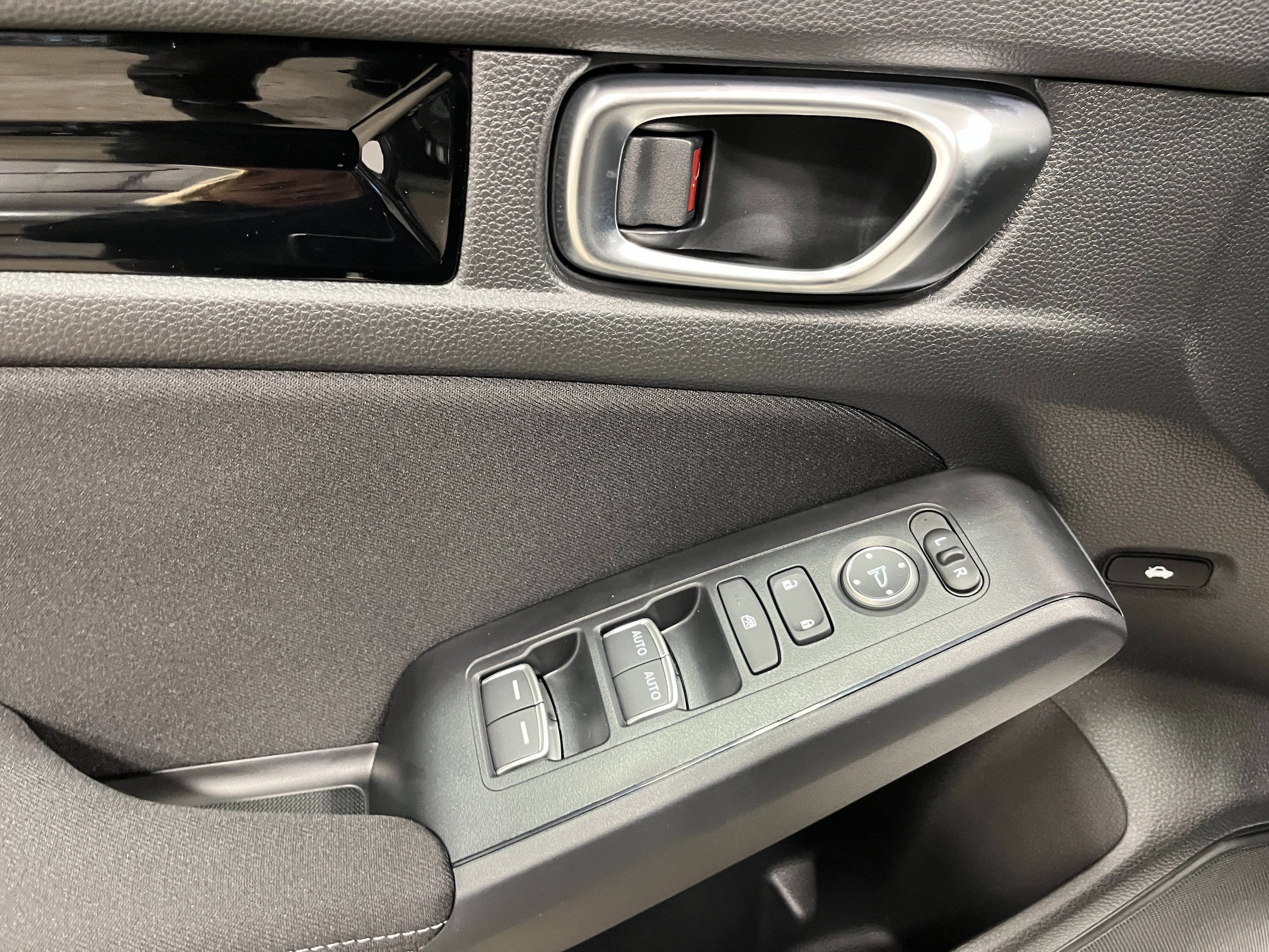 2026 Honda Civic Sport - Photo 15