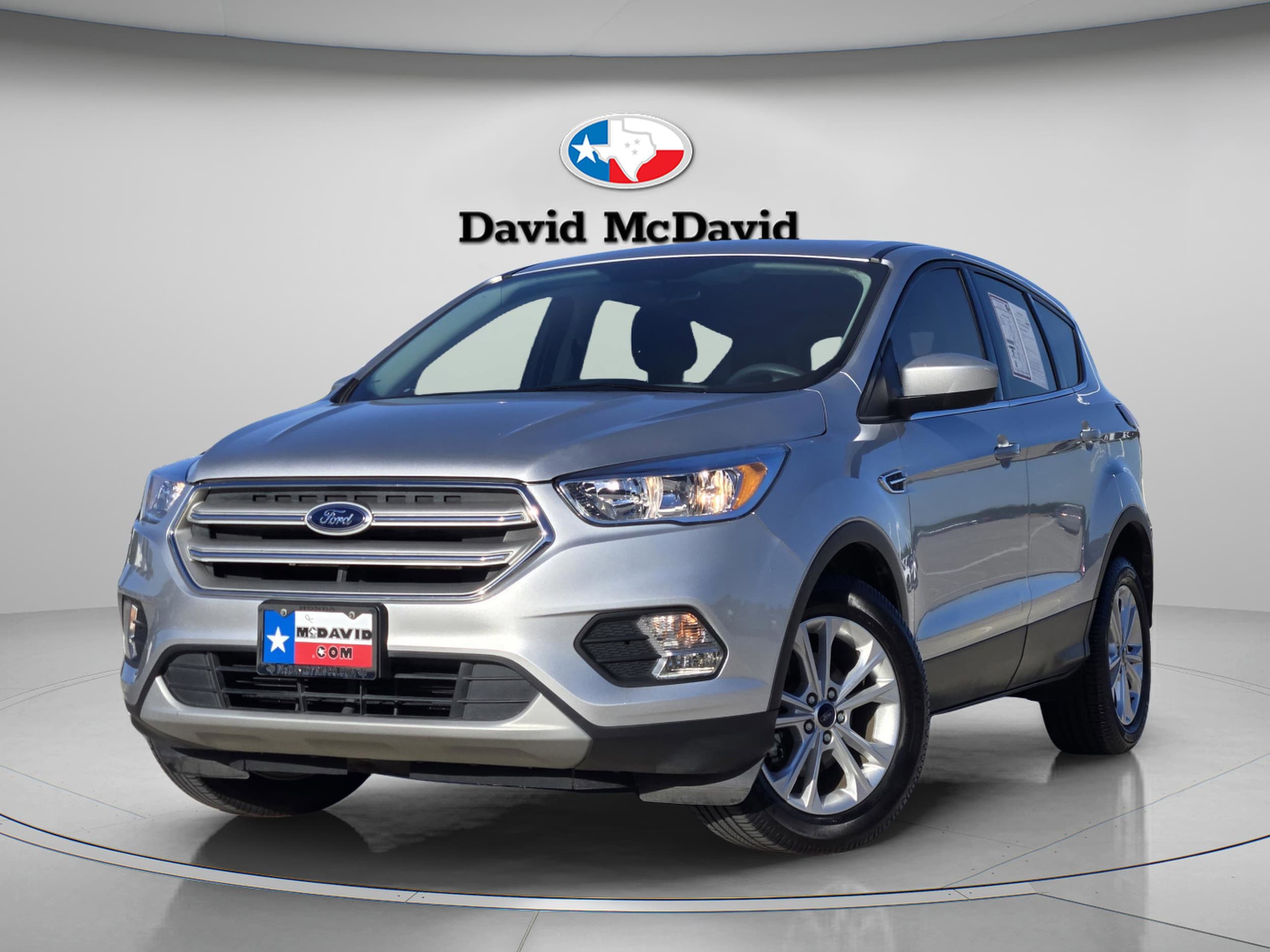 2019 Ford Escape SE's photo