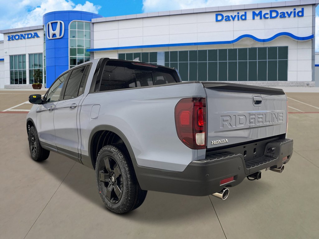 2026 Honda Ridgeline Black Edition photo 3