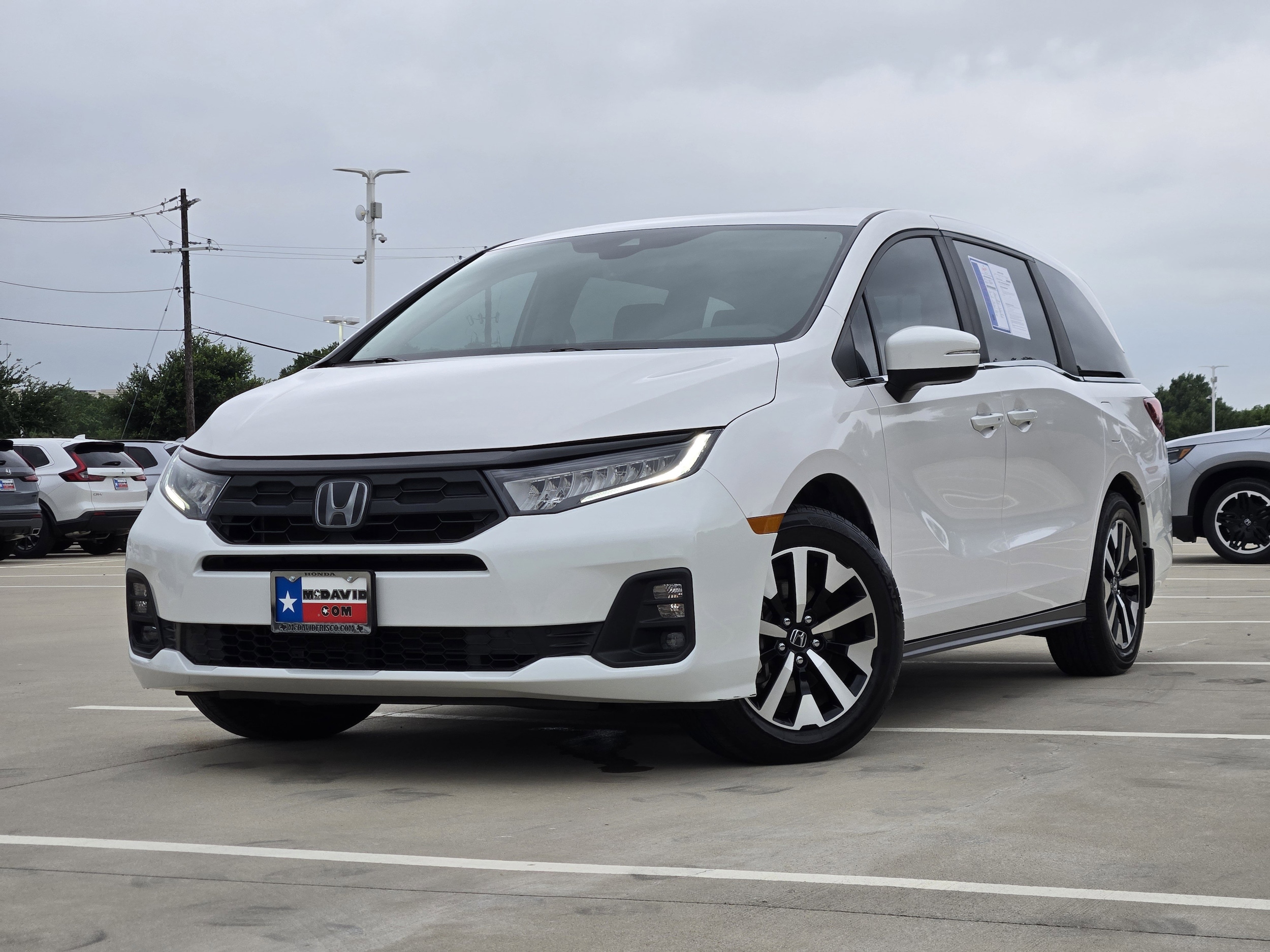2025 Honda Odyssey EX-L's photo