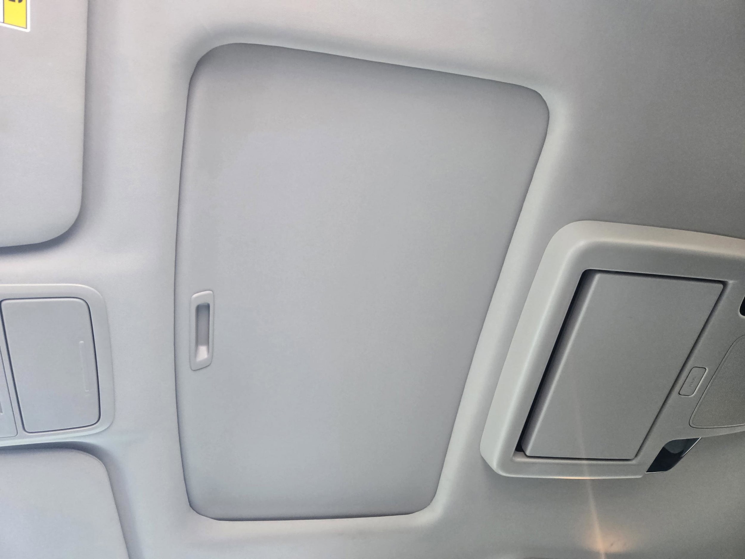 2025 Honda Odyssey Elite - Photo 19