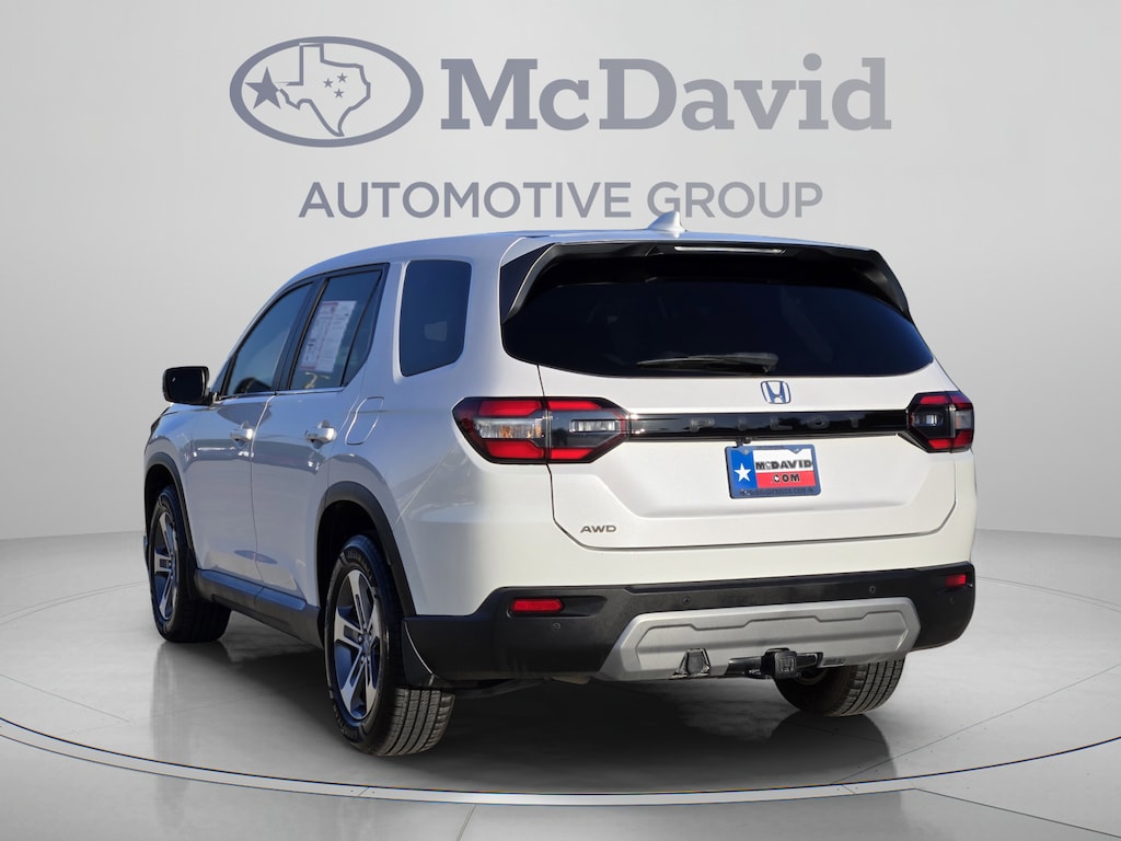 Used 2023 Honda Pilot EX-L 8 Passenger SUV