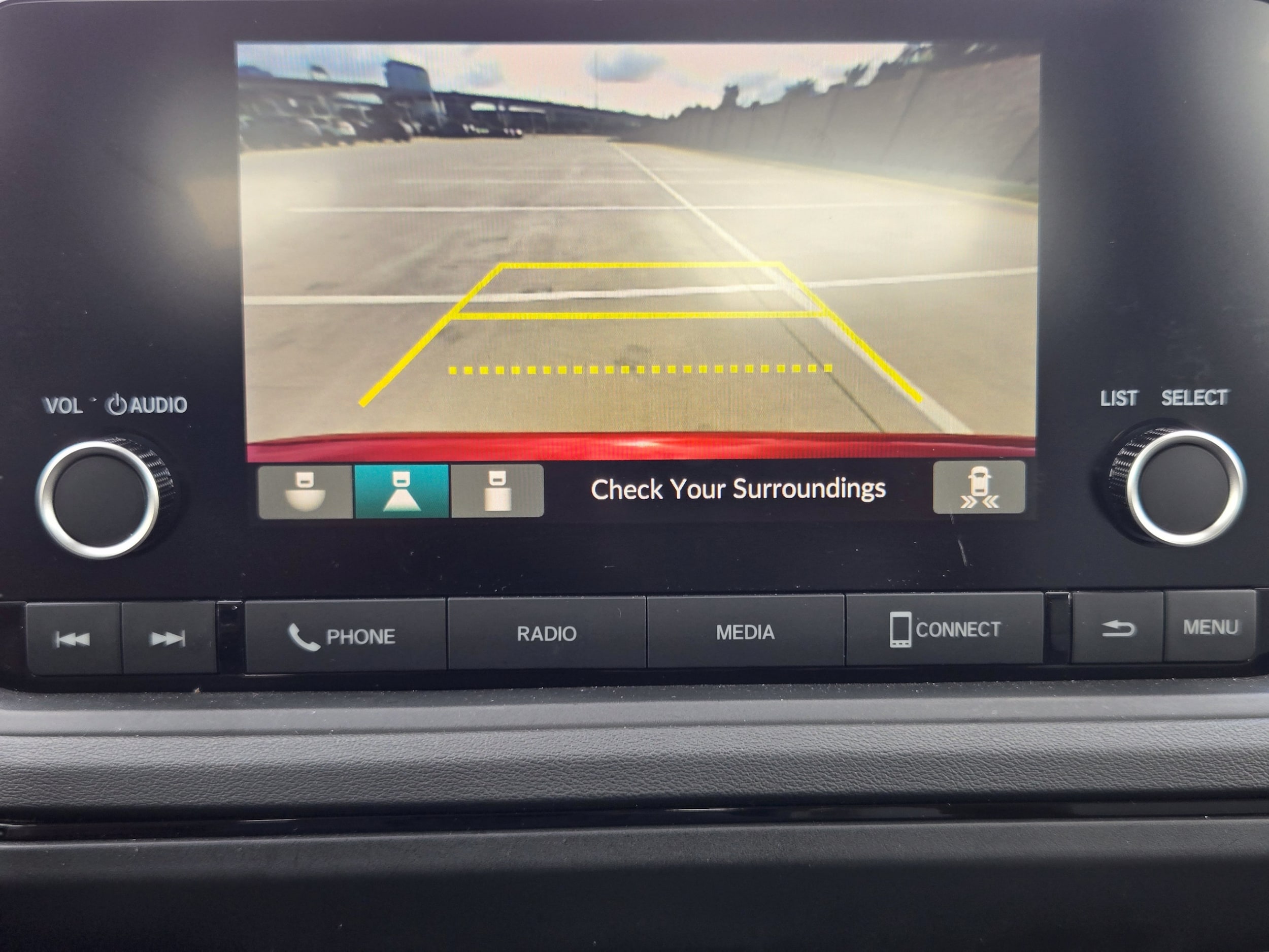 2025 Honda Accord SE - Photo 14