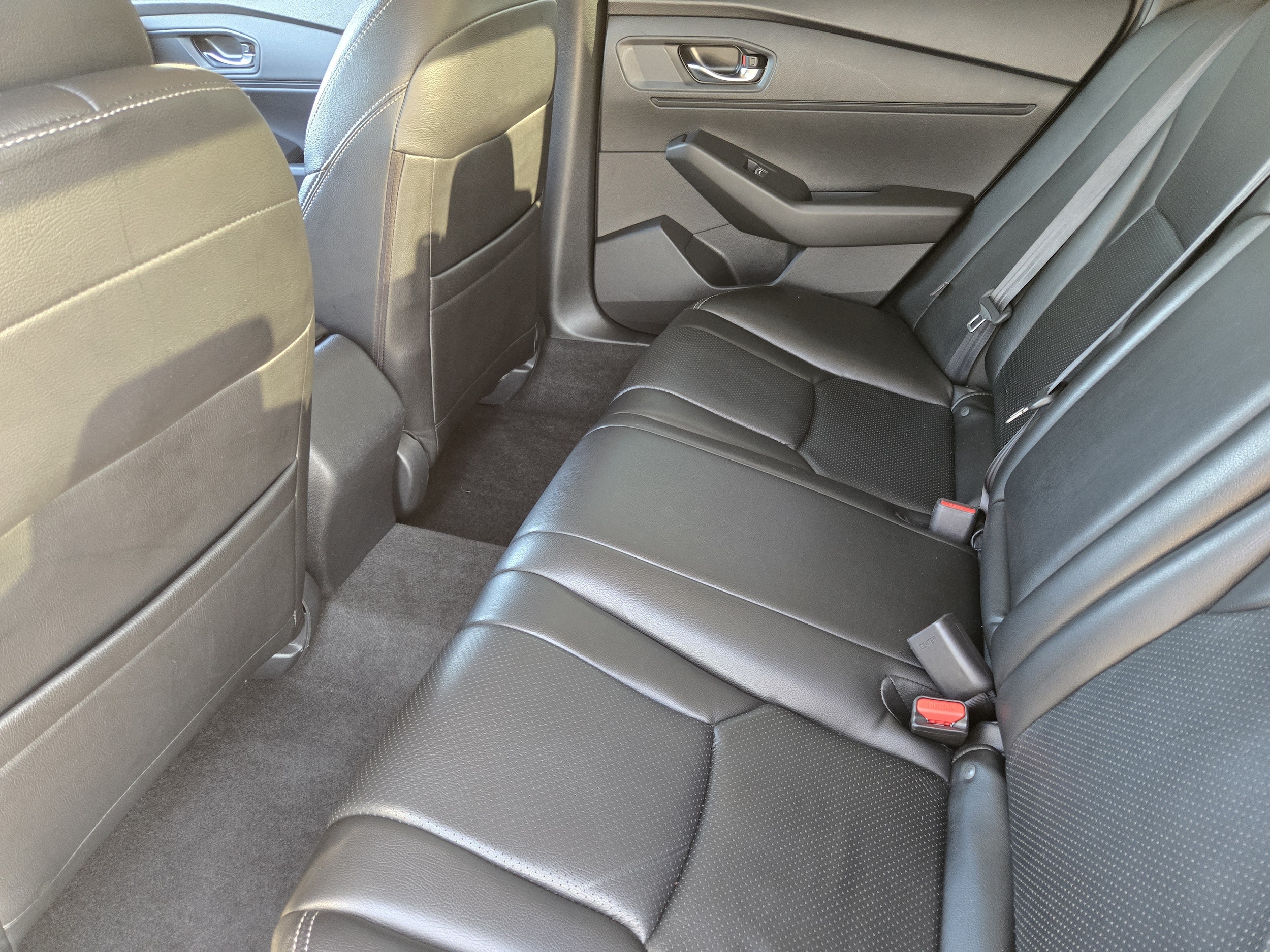 2023 Honda Accord EX - Photo 31