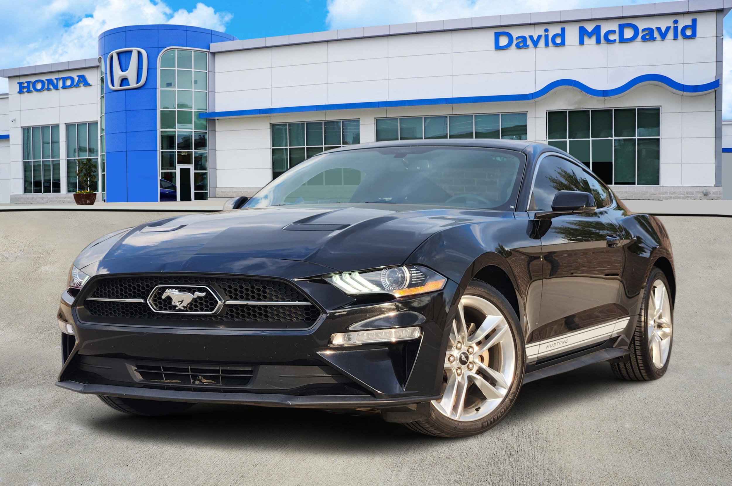 2018 Ford Mustang Coupe 