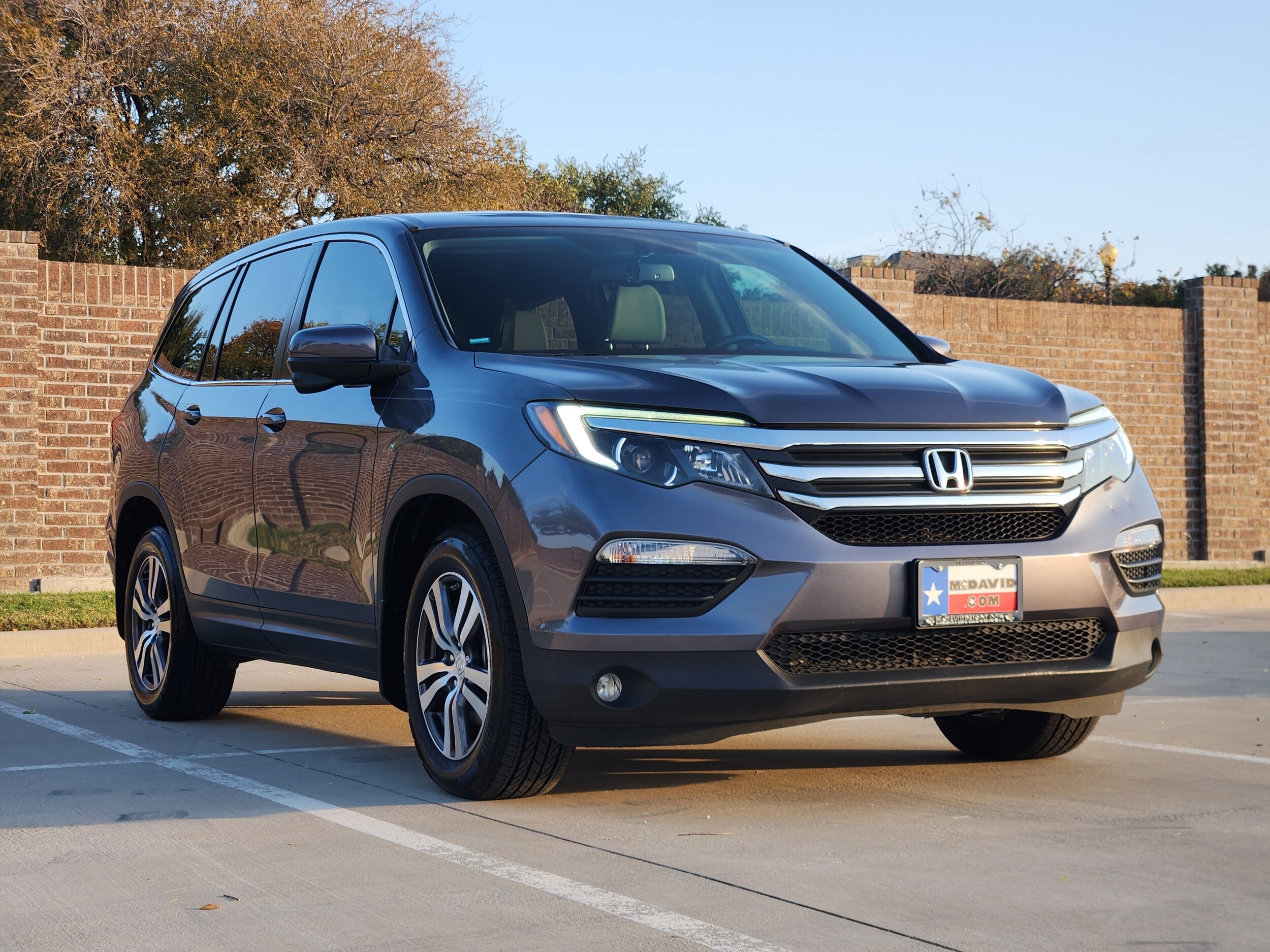 2016 Honda Pilot EX-L photo 2