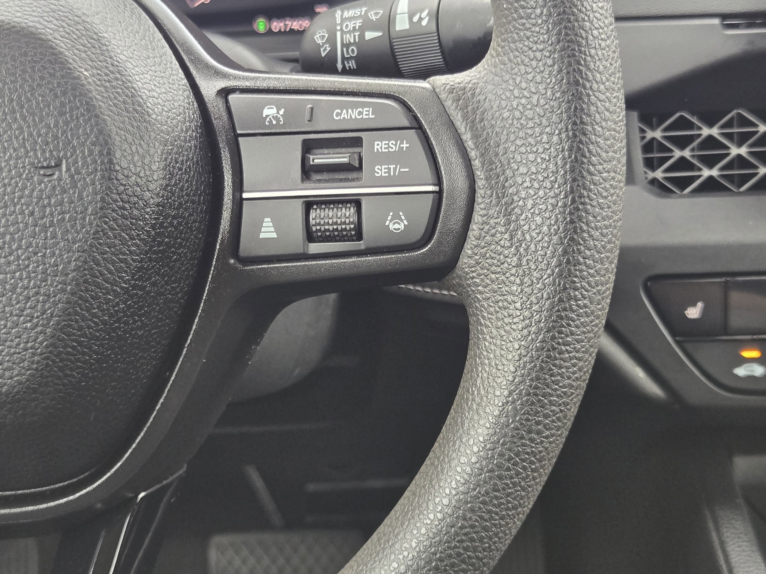 2024 Honda Accord EX - Photo 30