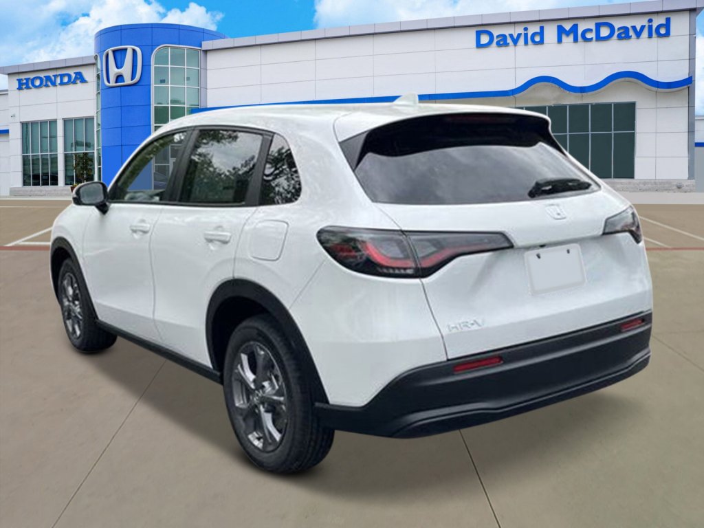 2026 Honda HR-V LX photo 3