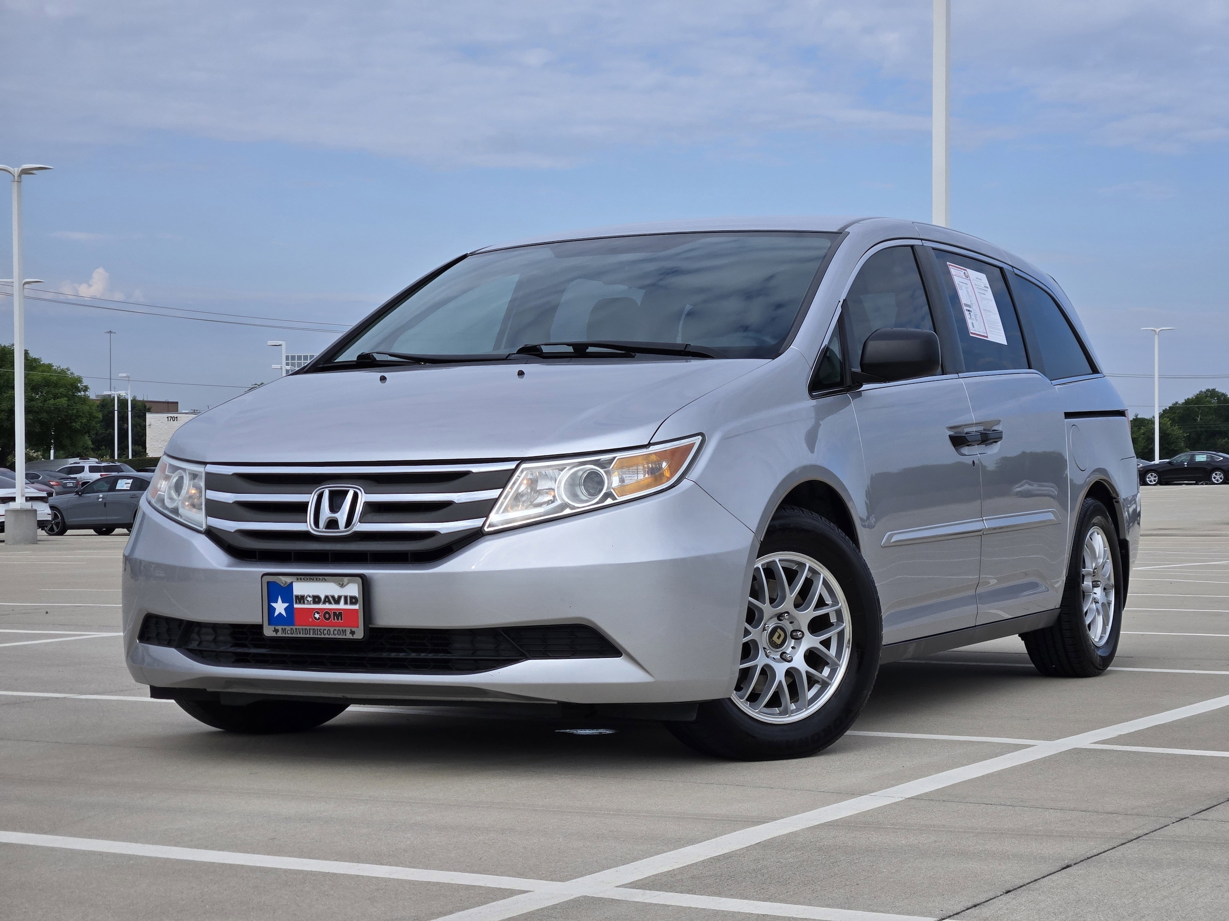 2013 Honda Odyssey LX's photo