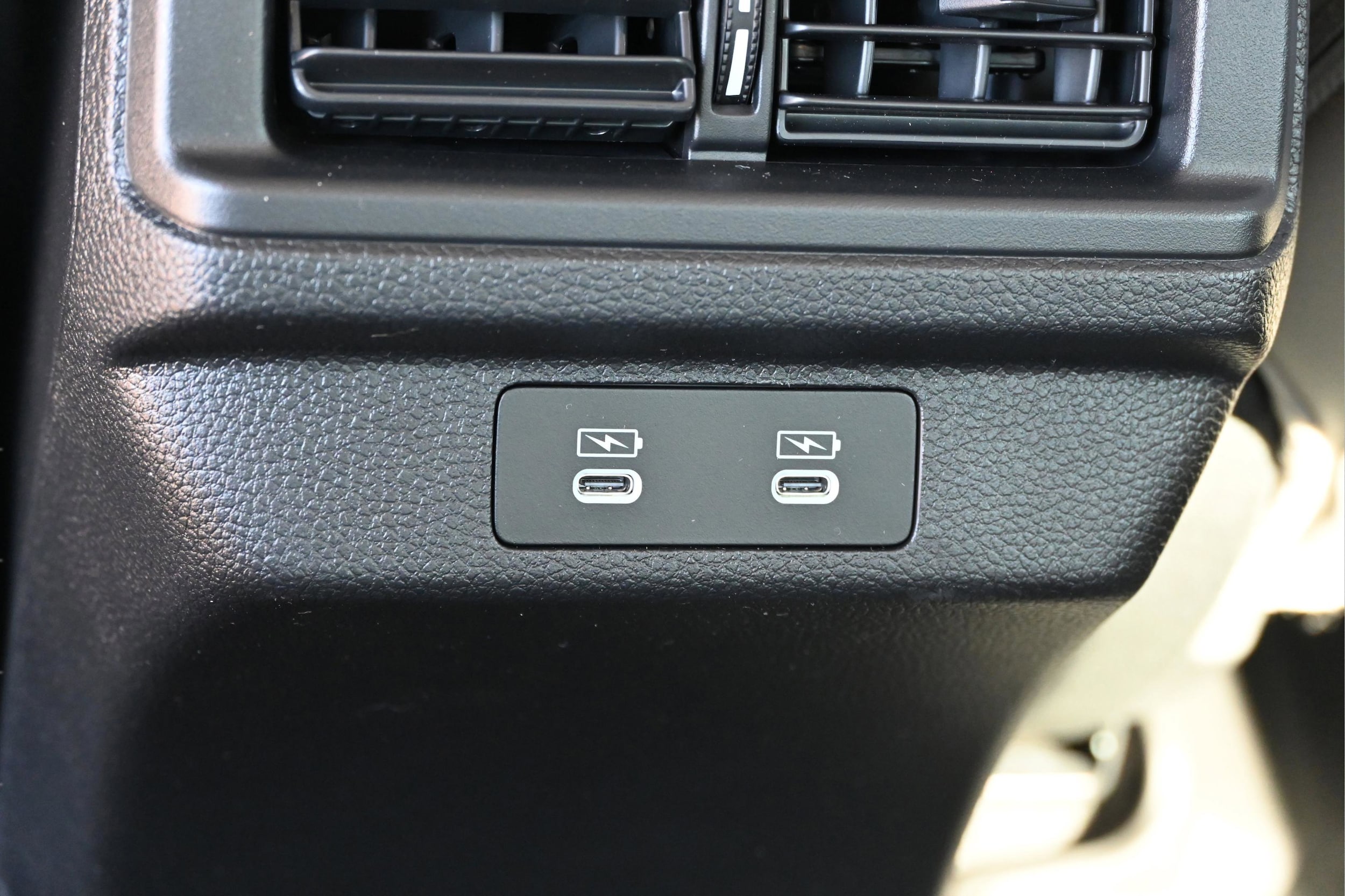 2025 Honda Accord Hybrid EX-L - Photo 12