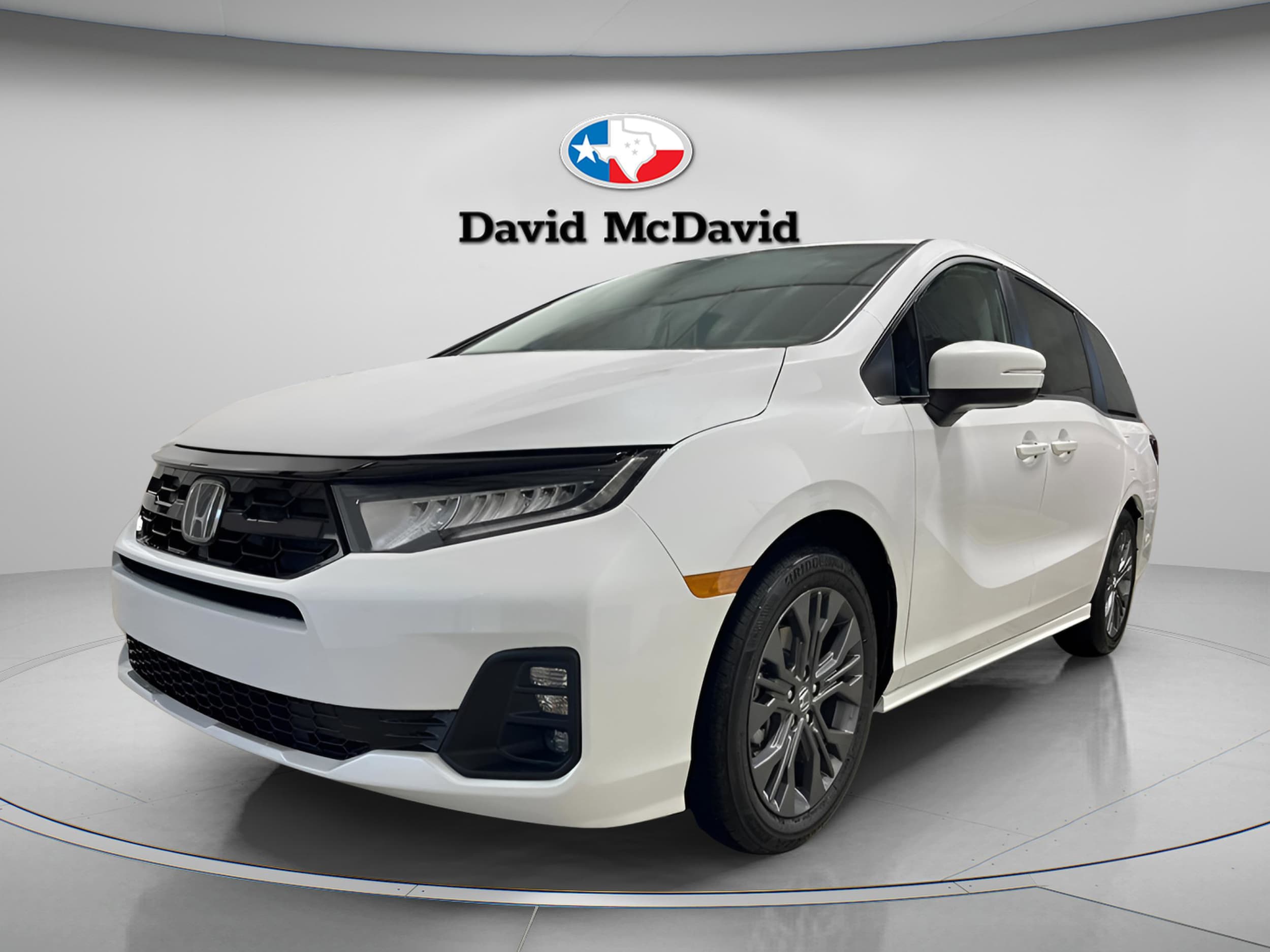 2026 Honda Odyssey Touring's photo
