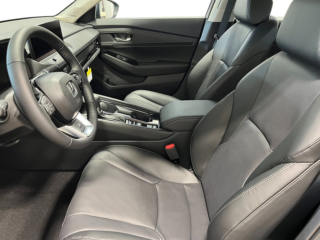 2026 Honda Accord Hybrid Touring - Photo 17
