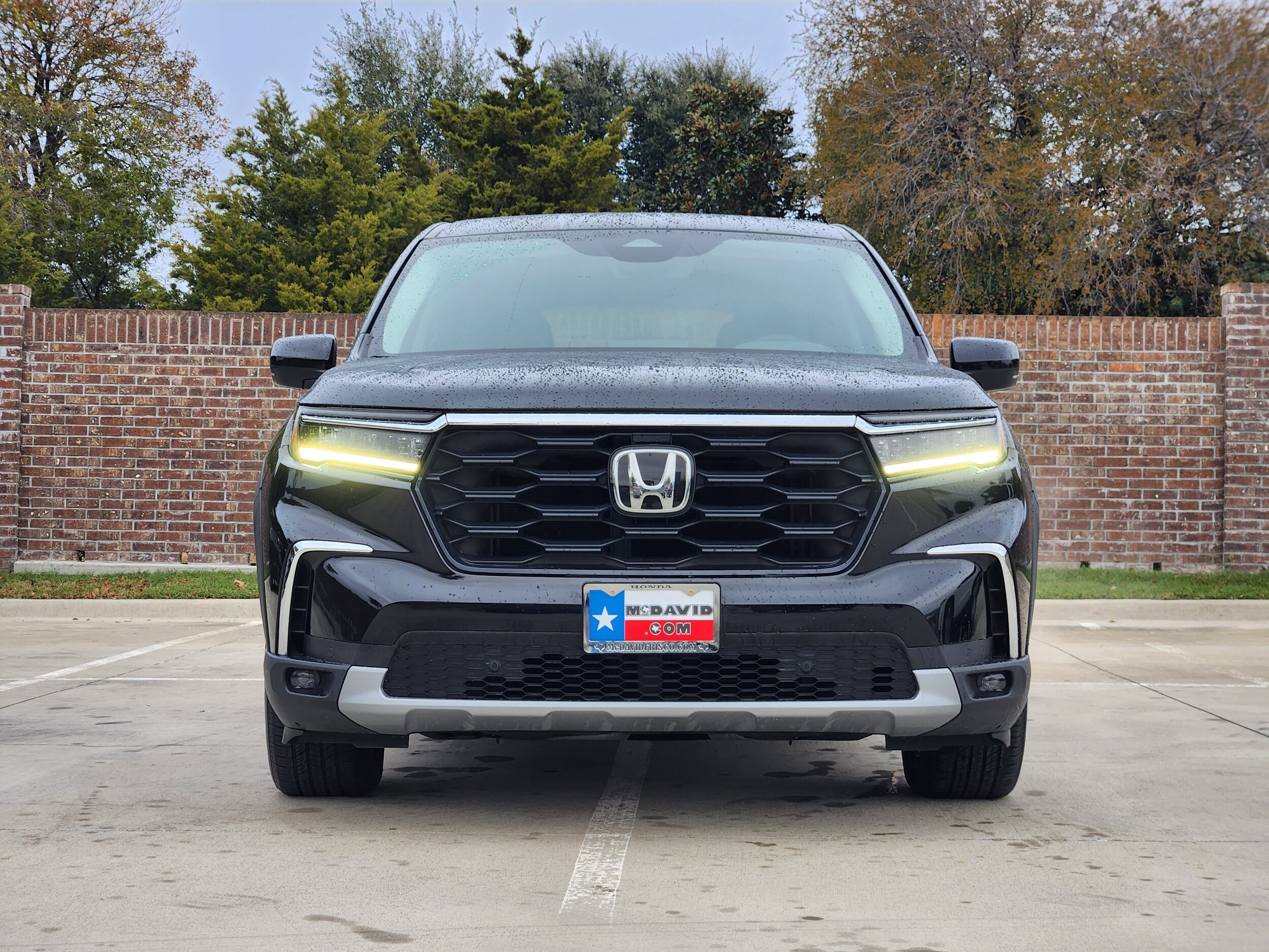 2023 Honda Pilot EX-L photo 2