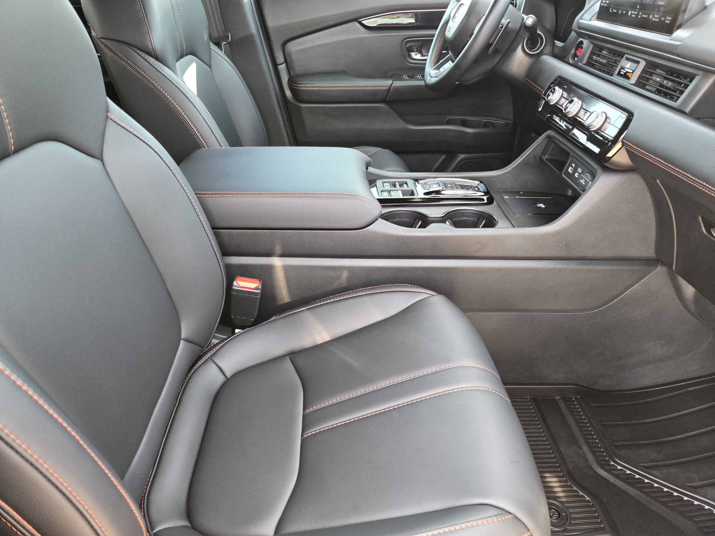 2025 Honda Pilot TrailSport - Photo 10