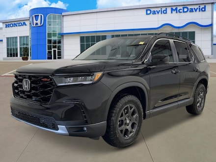 2025 Honda Pilot TrailSport SUV