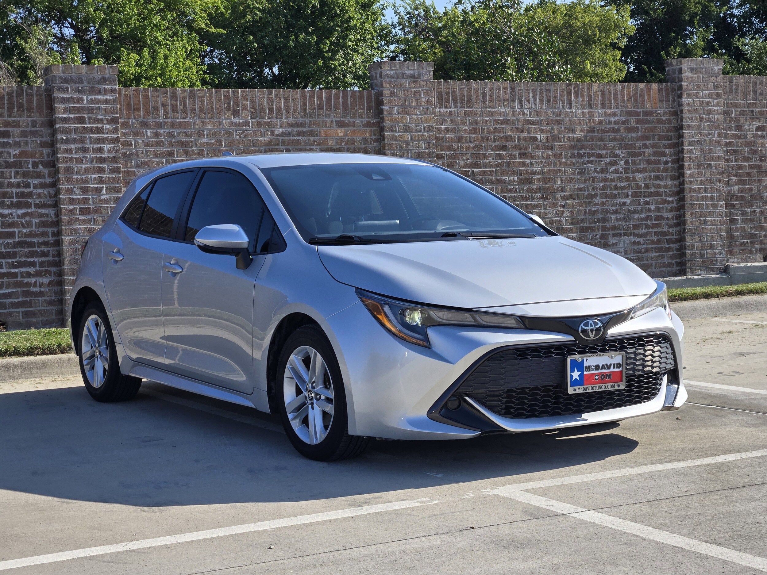 2022 Toyota Corolla SE photo 3