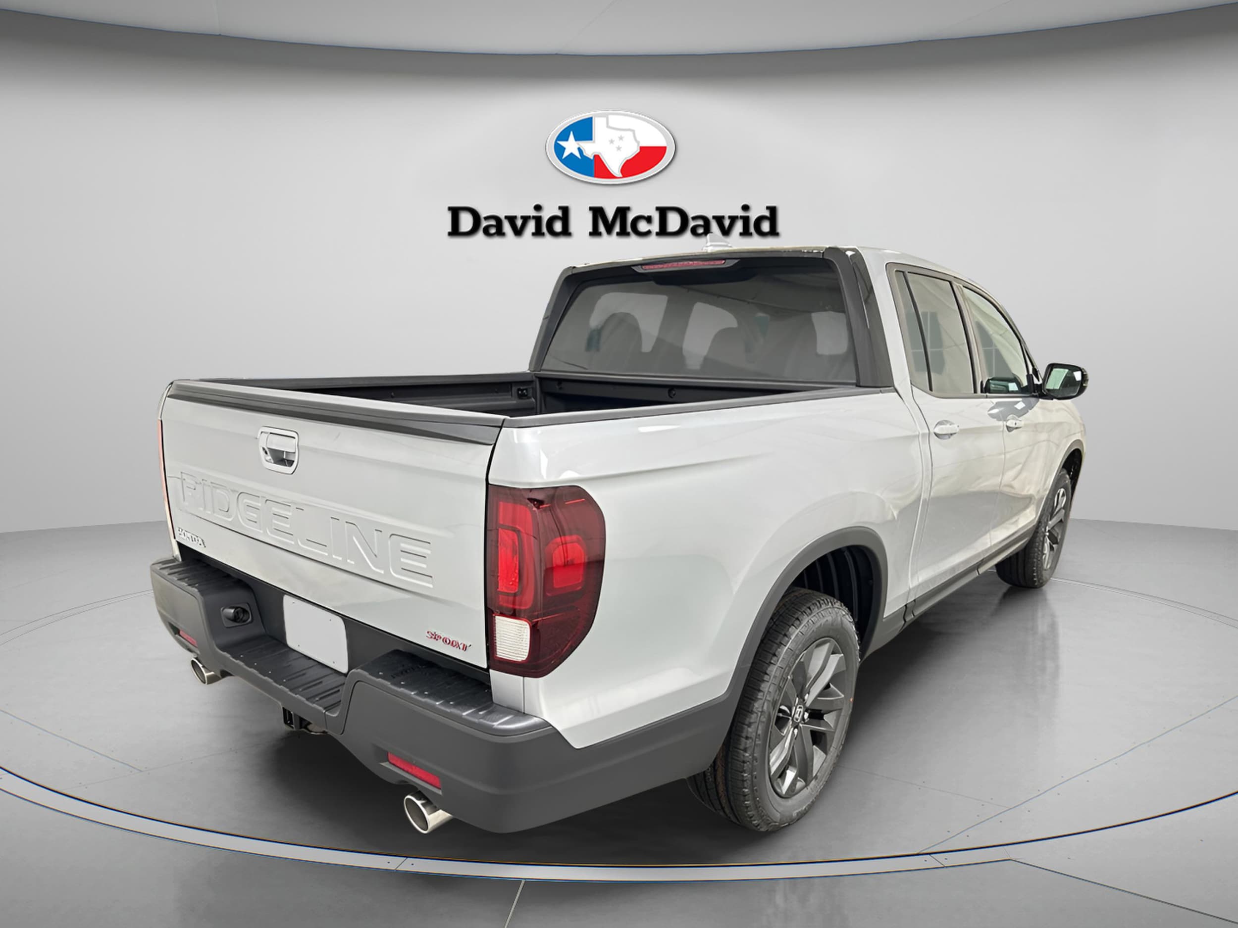 2026 Honda Ridgeline Sport - Photo 6