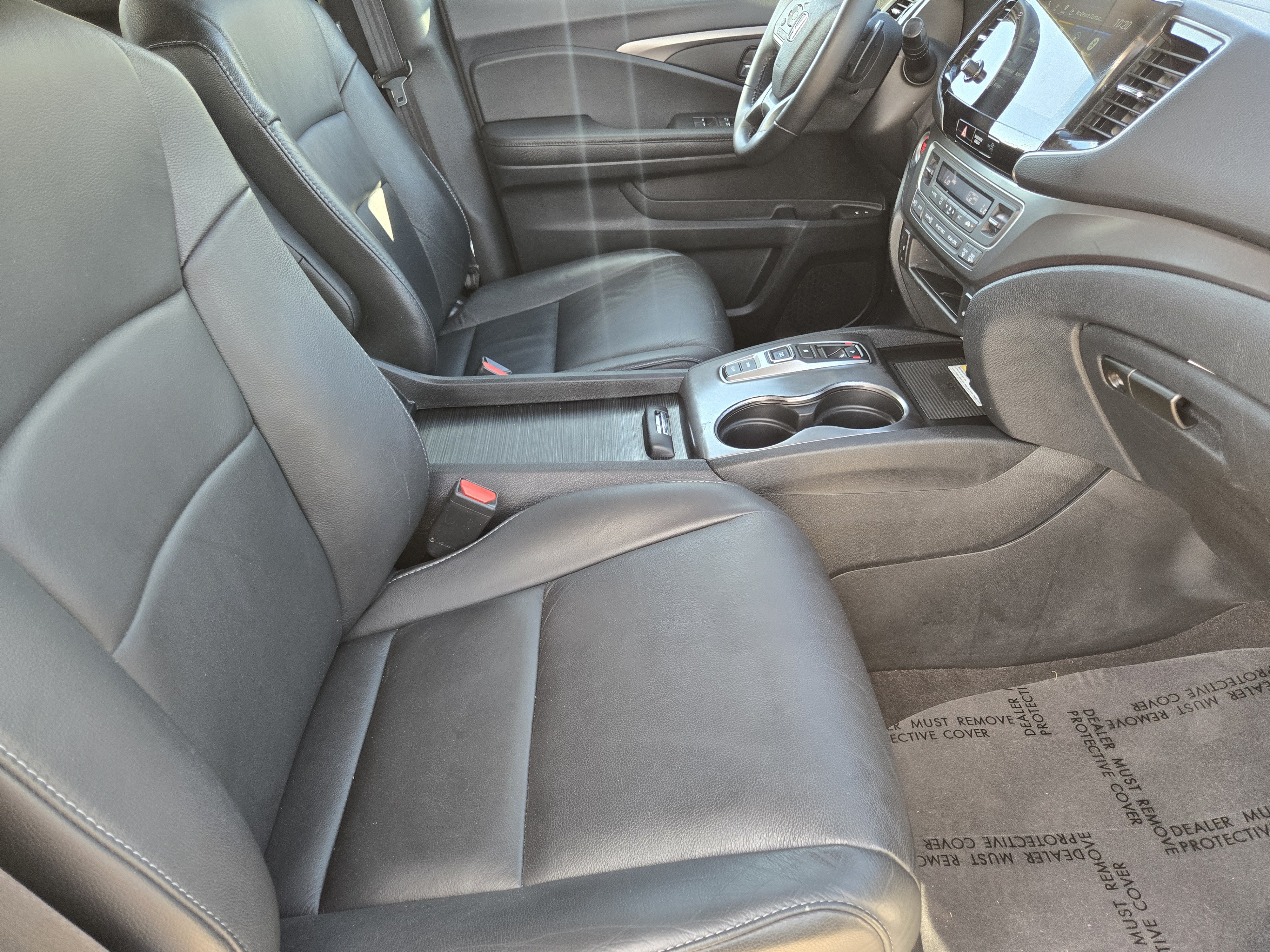2022 Honda Pilot SE - Photo 14