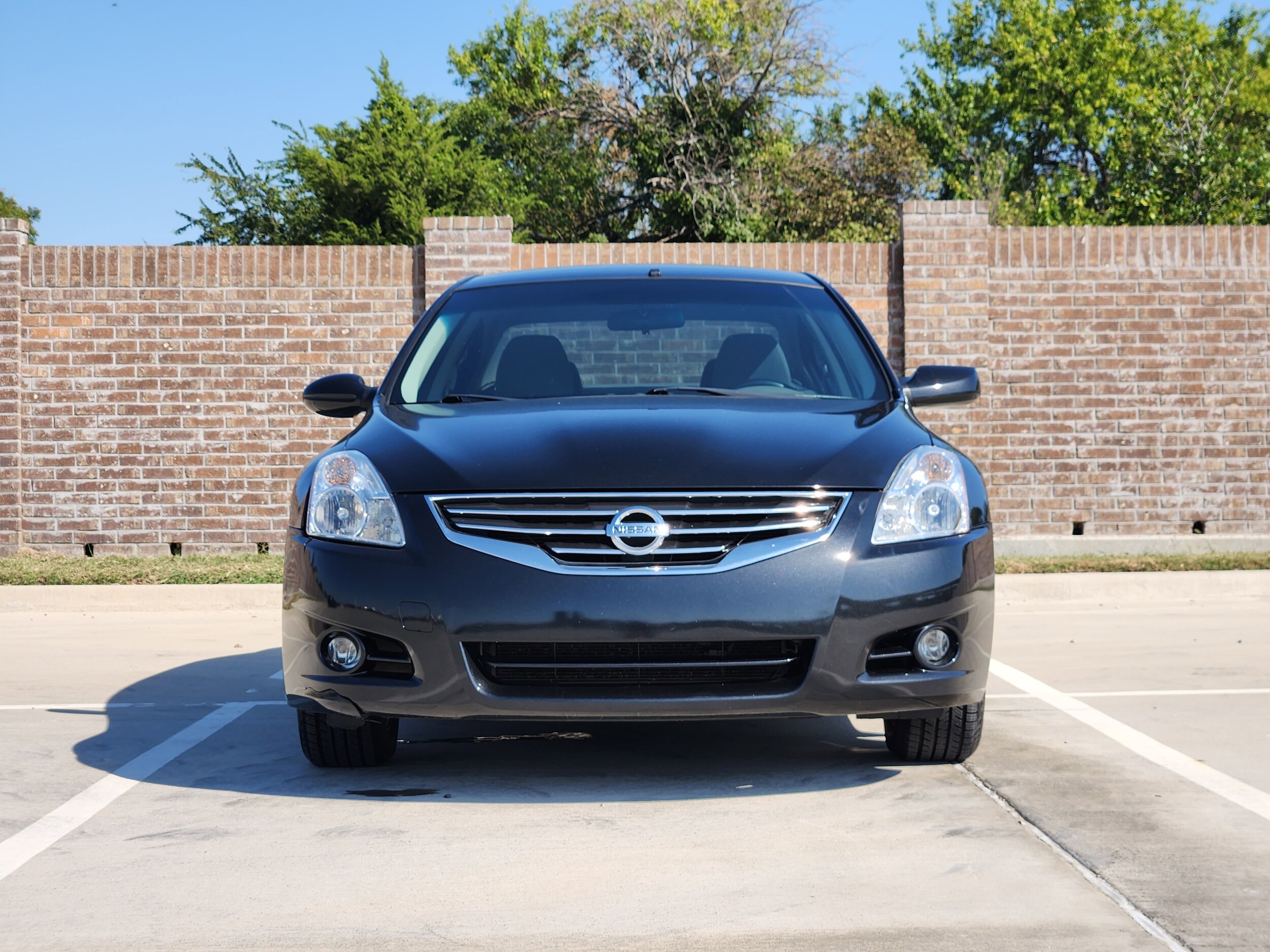 2012 Nissan Altima 2.5 S photo 2