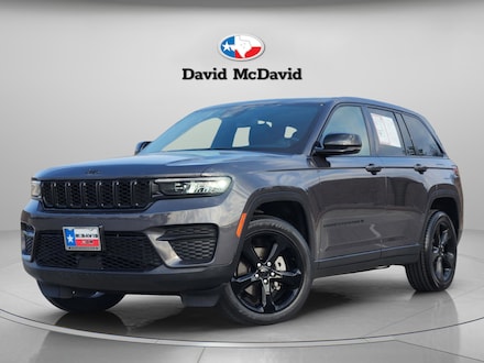 2022 Jeep Grand Cherokee Laredo SUV