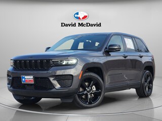 2022 Jeep Grand Cherokee Laredo SUV