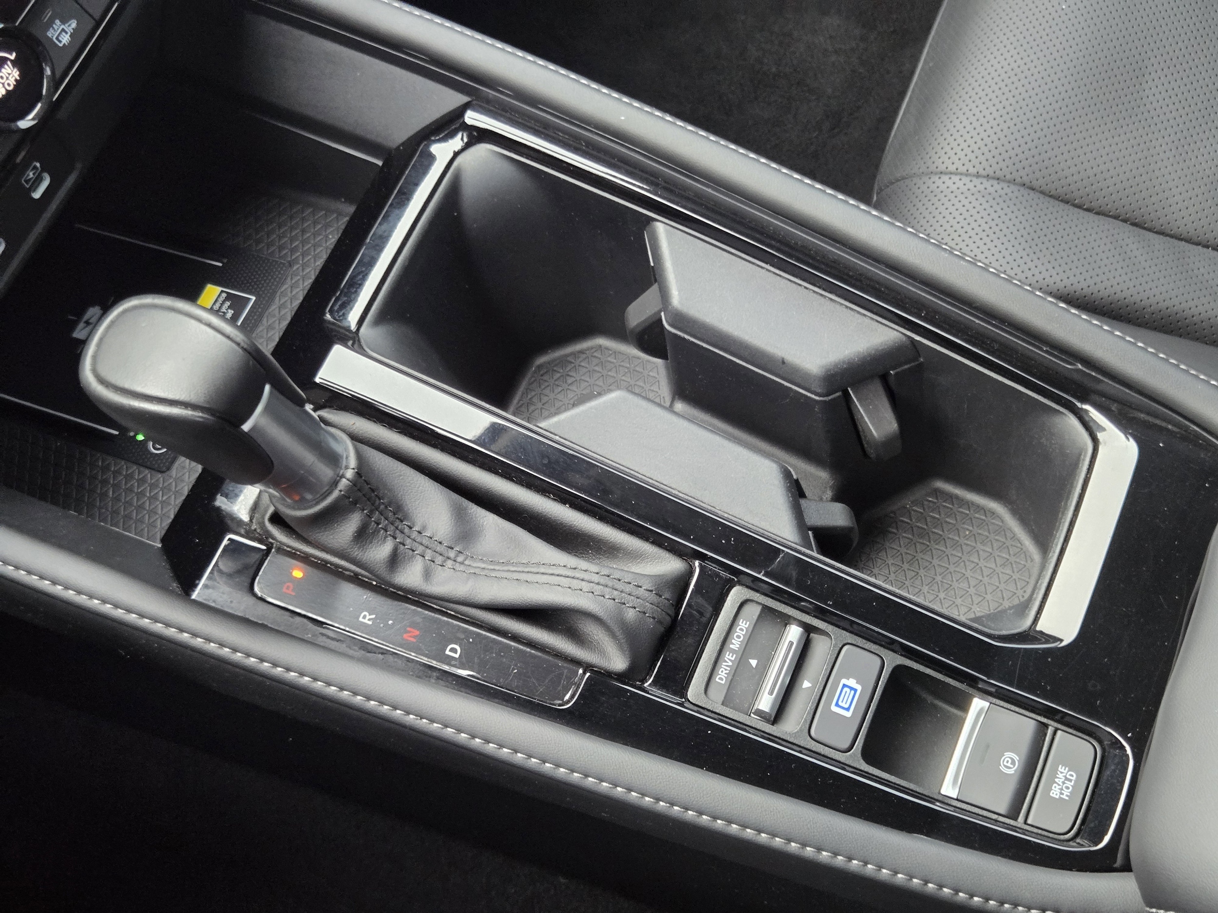 2023 Honda Accord Hybrid Touring - Photo 16