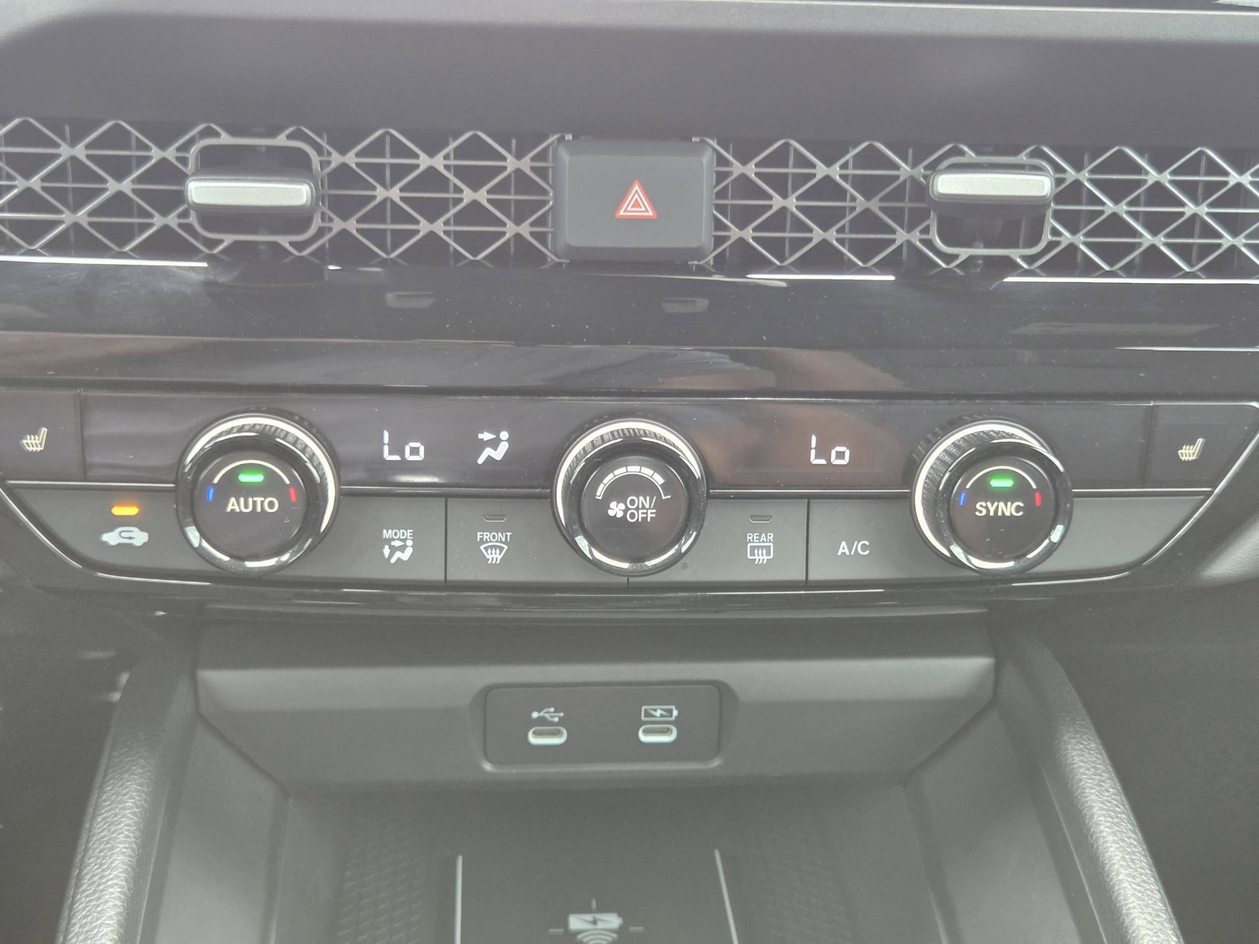 2025 Honda Accord Hybrid Sport - Photo 15
