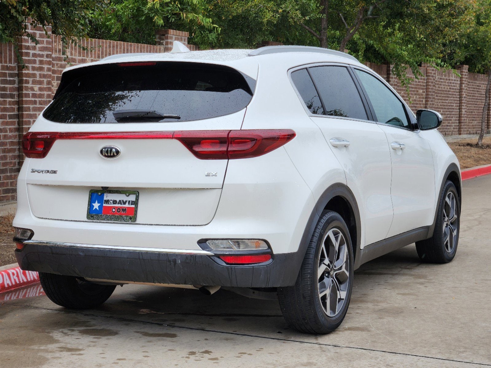 Used 2021 Kia Sportage EX with VIN KNDPN3AC6M7884422 for sale in Frisco, TX