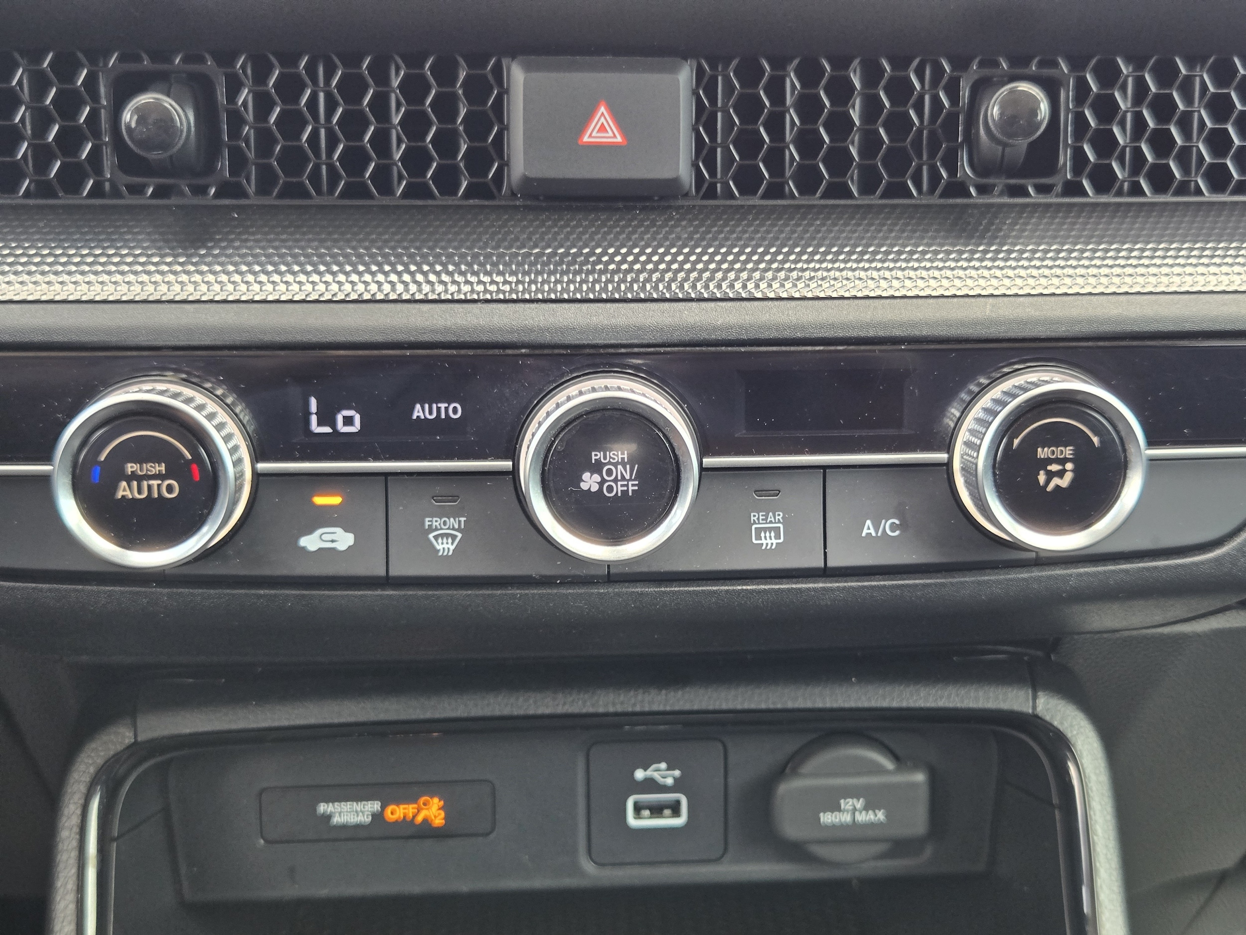 2025 Honda CR-V LX - Photo 19