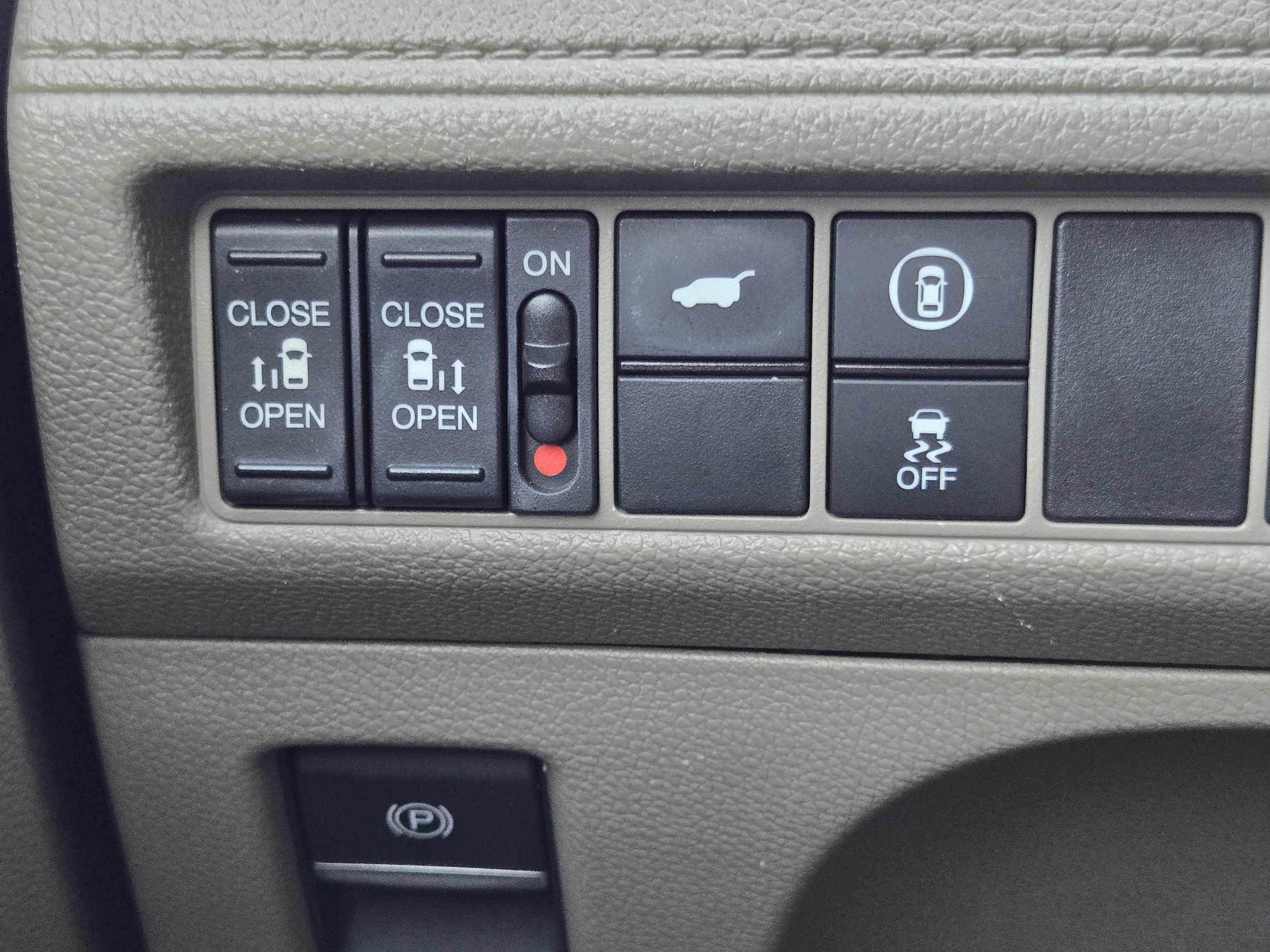 2023 Honda Odyssey EX-L - Photo 21