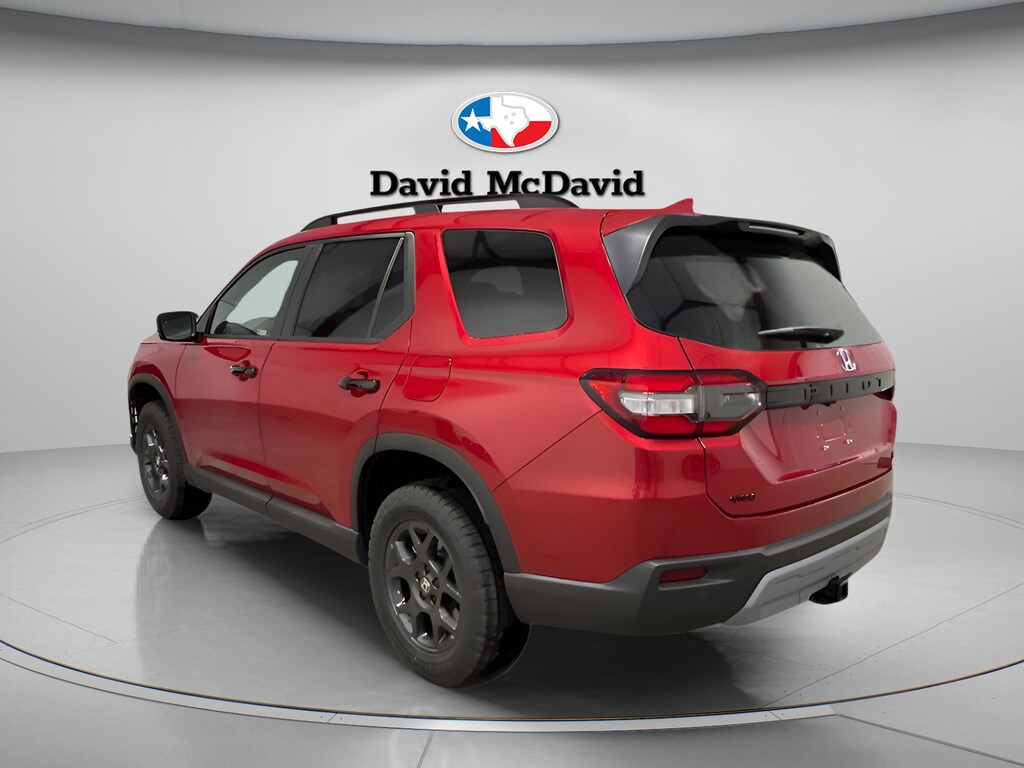 Used 2025 Honda Pilot TrailSport SUV