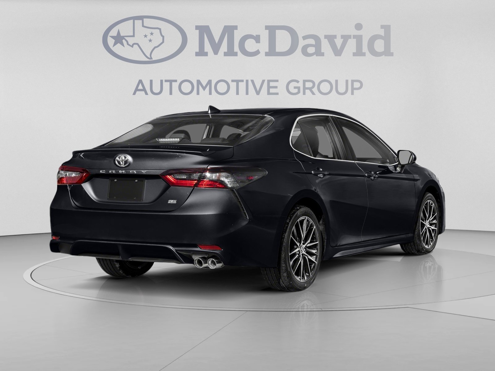 Used 2022 Toyota Camry SE Sedan