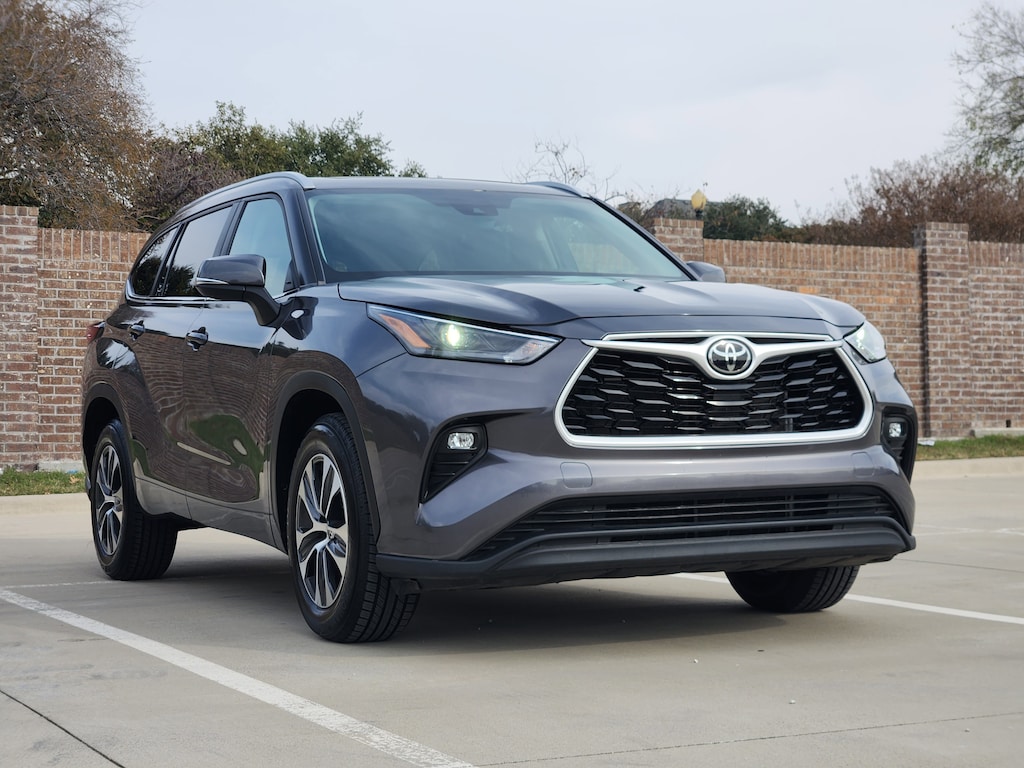 Certified 2024 Toyota Highlander LE SUV