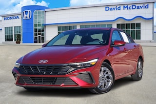 2024 Hyundai Elantra SEL Sedan