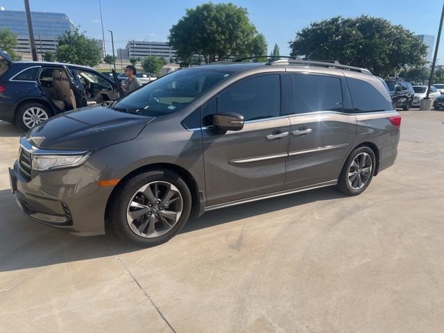 2022 Honda Odyssey Elite's photo