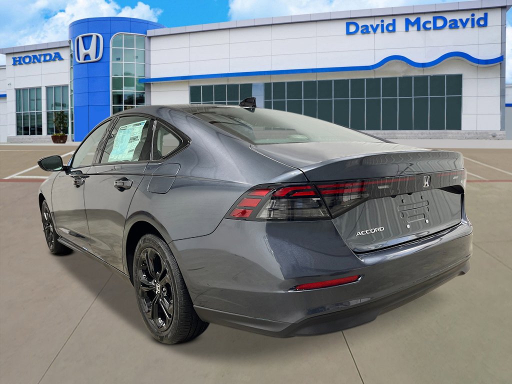 2025 Honda Accord SE photo 2