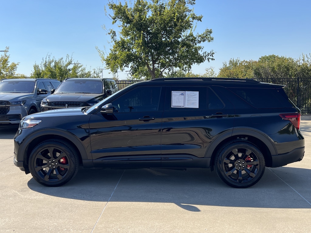 Used 2024 Ford Explorer ST SUV