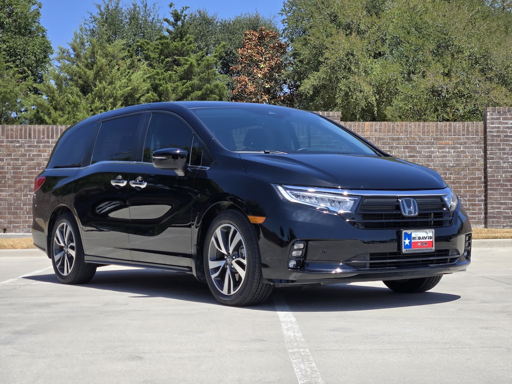 Certified 2023 Honda Odyssey Touring Van