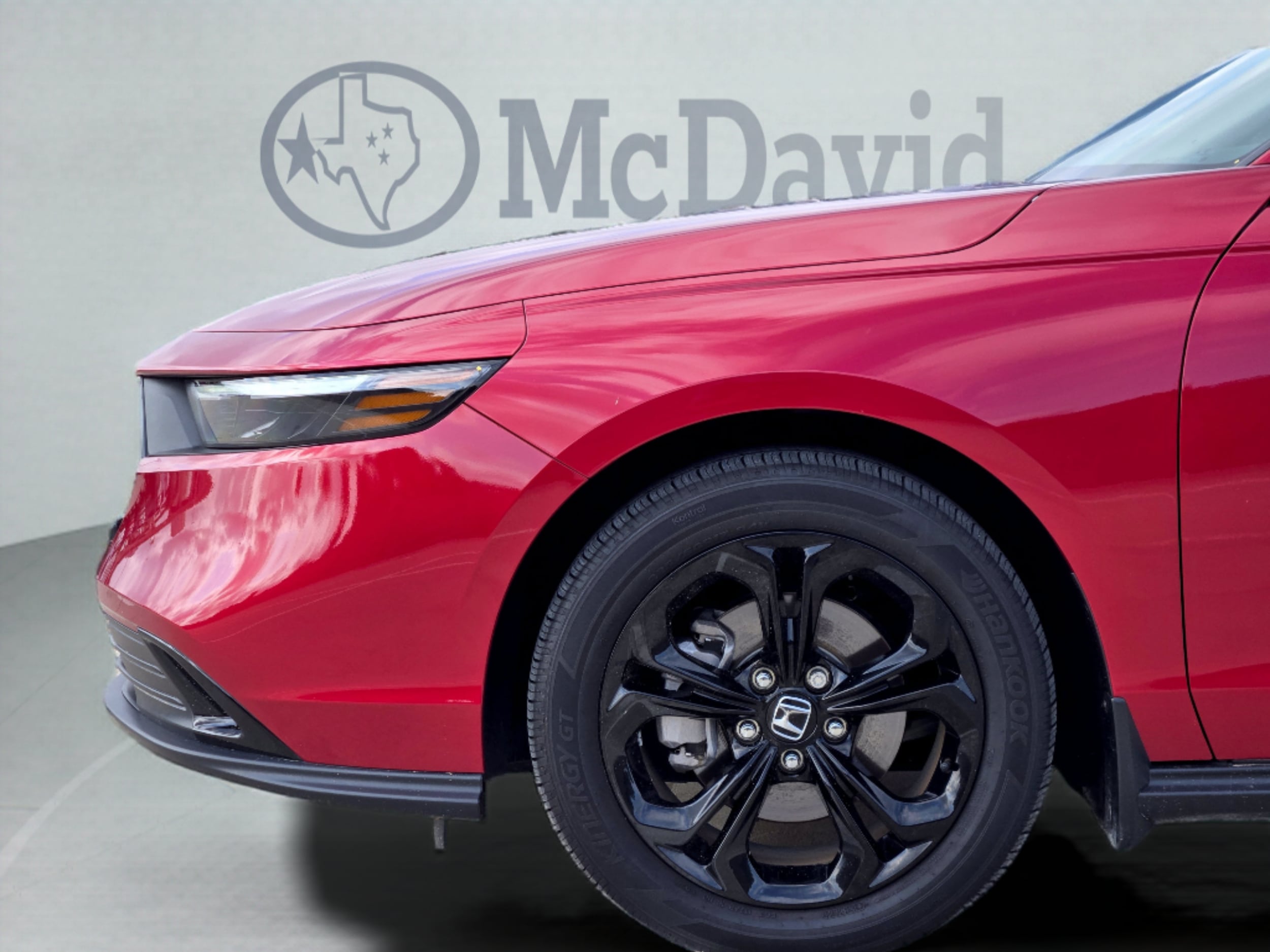 2025 Honda Accord SE - Photo 29