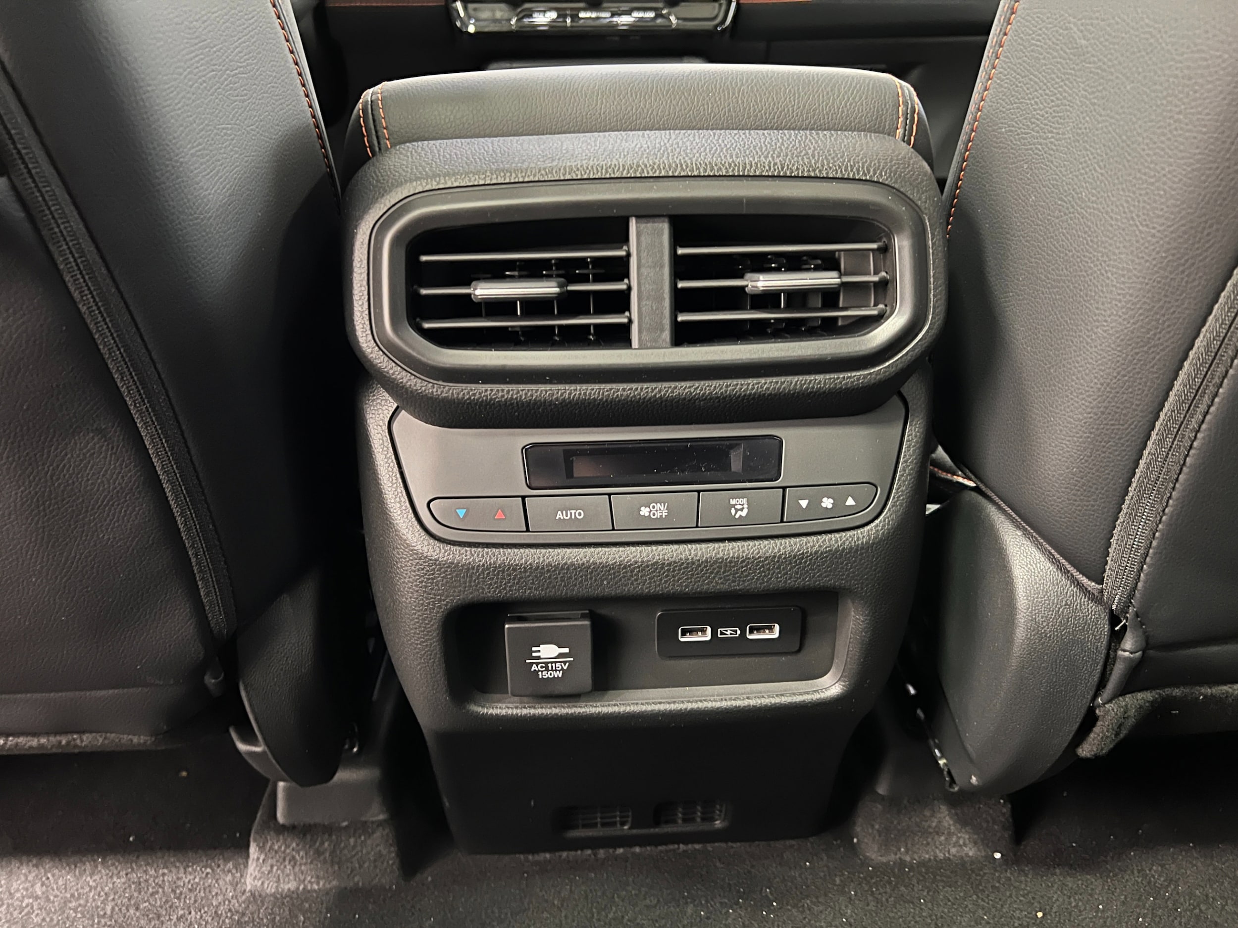 2025 Honda Pilot TrailSport - Photo 24
