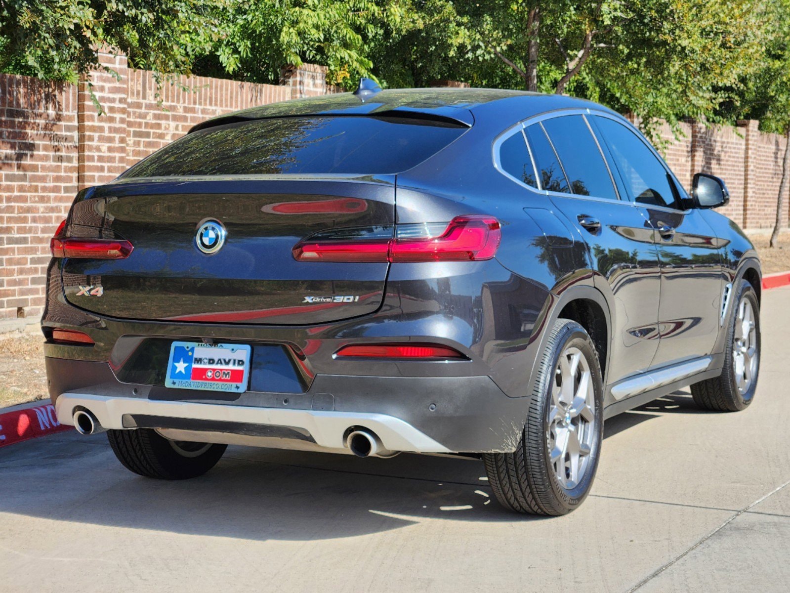 Used 2020 BMW X4 30i with VIN 5UX2V1C04L9C98033 for sale in Frisco, TX