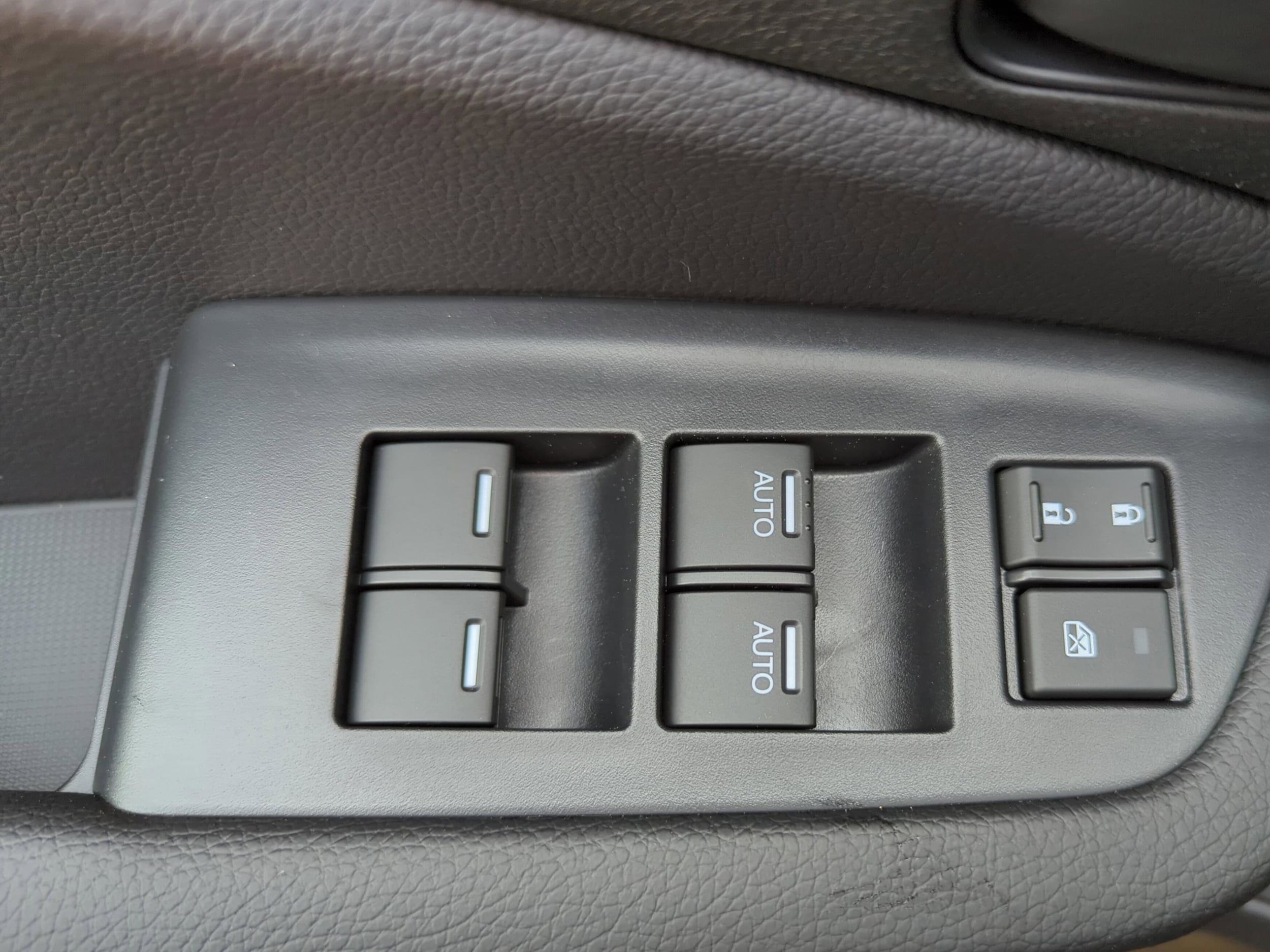 2025 Honda Ridgeline TrailSport - Photo 17