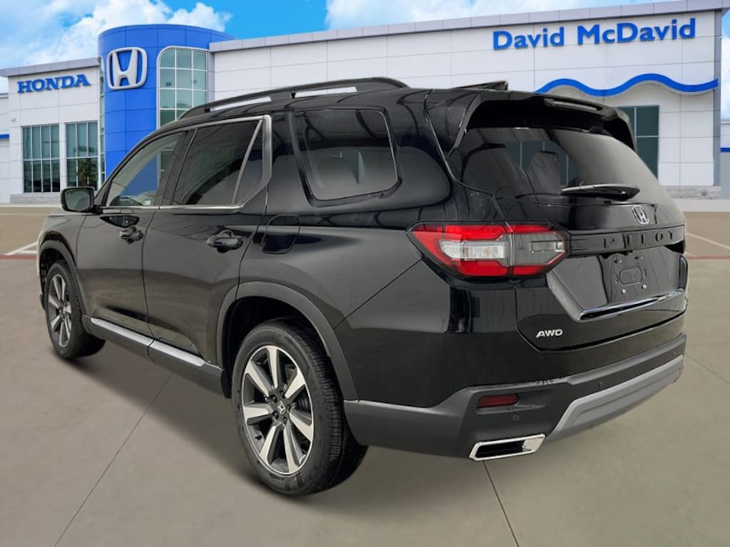 New 2025 Honda Pilot Touring SUV
