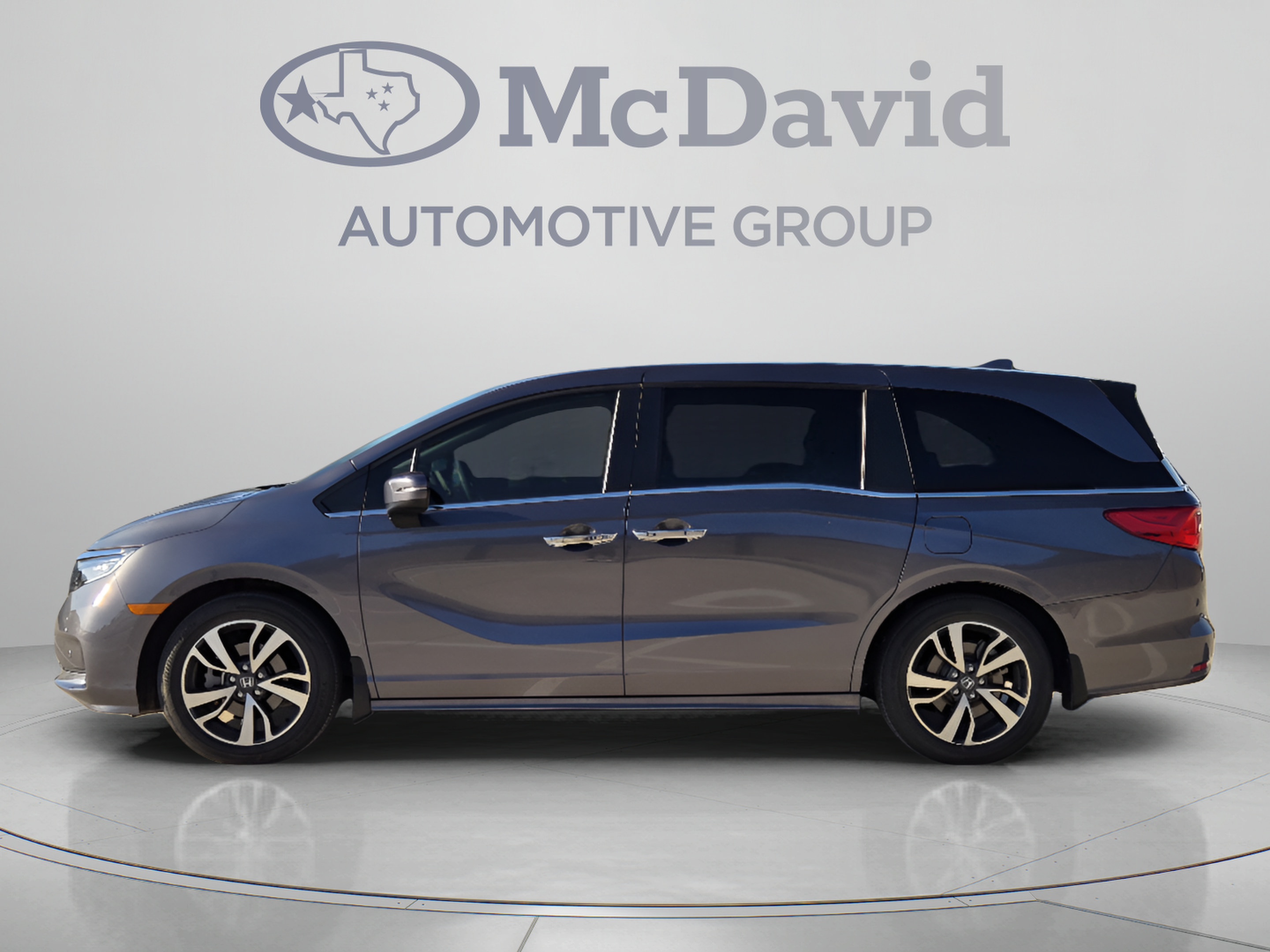 Certified 2024 Honda Odyssey Touring Van
