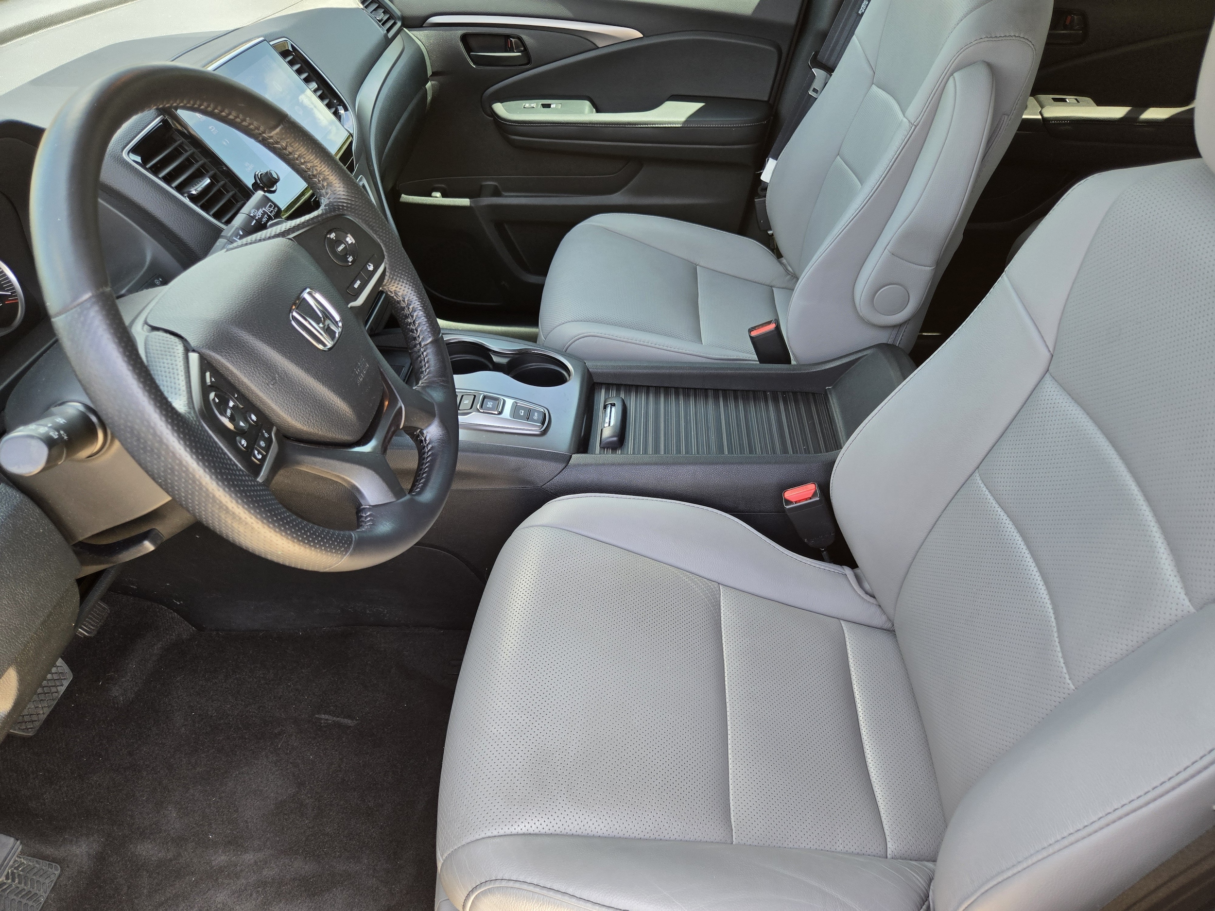 2023 Honda Passport EX-L - Photo 13